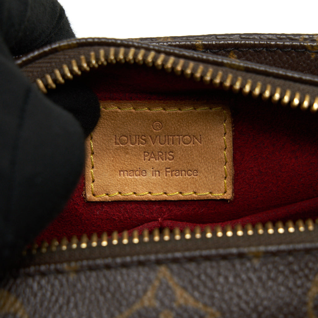 LOUIS VUITTON VINTAGE MONOGRAM SHOULDER BAG