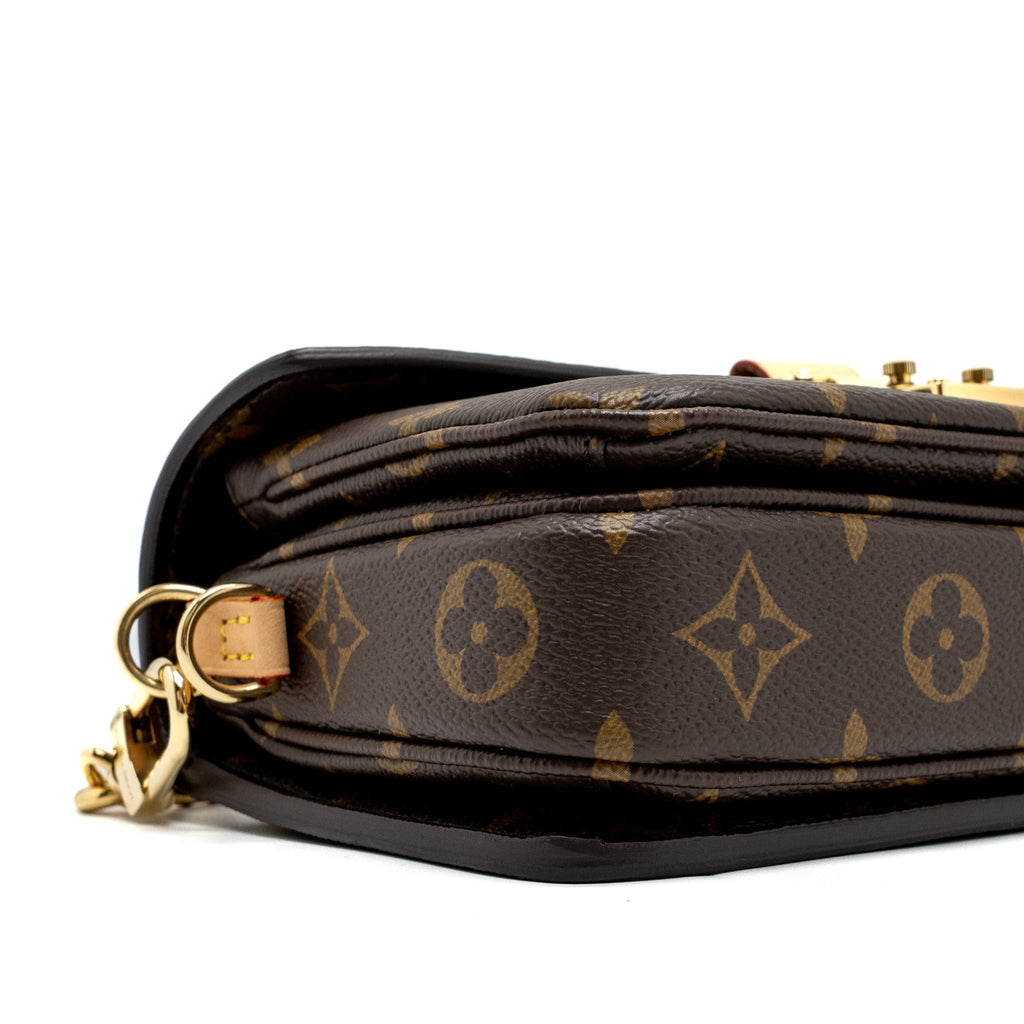 LOUIS VUITTON POCHETTE MÉTIS EAST WEST MONOGRAM CANVAS GHW (NEW VERSION)