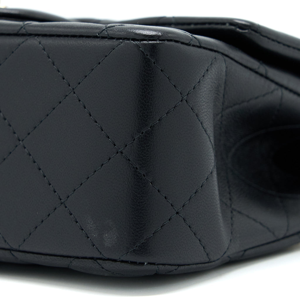 CHANEL 22P LION CHARM TOP HANDLE MINI RECTANGULAR FLAP BAG LAMBSKIN BLACK LGHW (MICROCHIP)