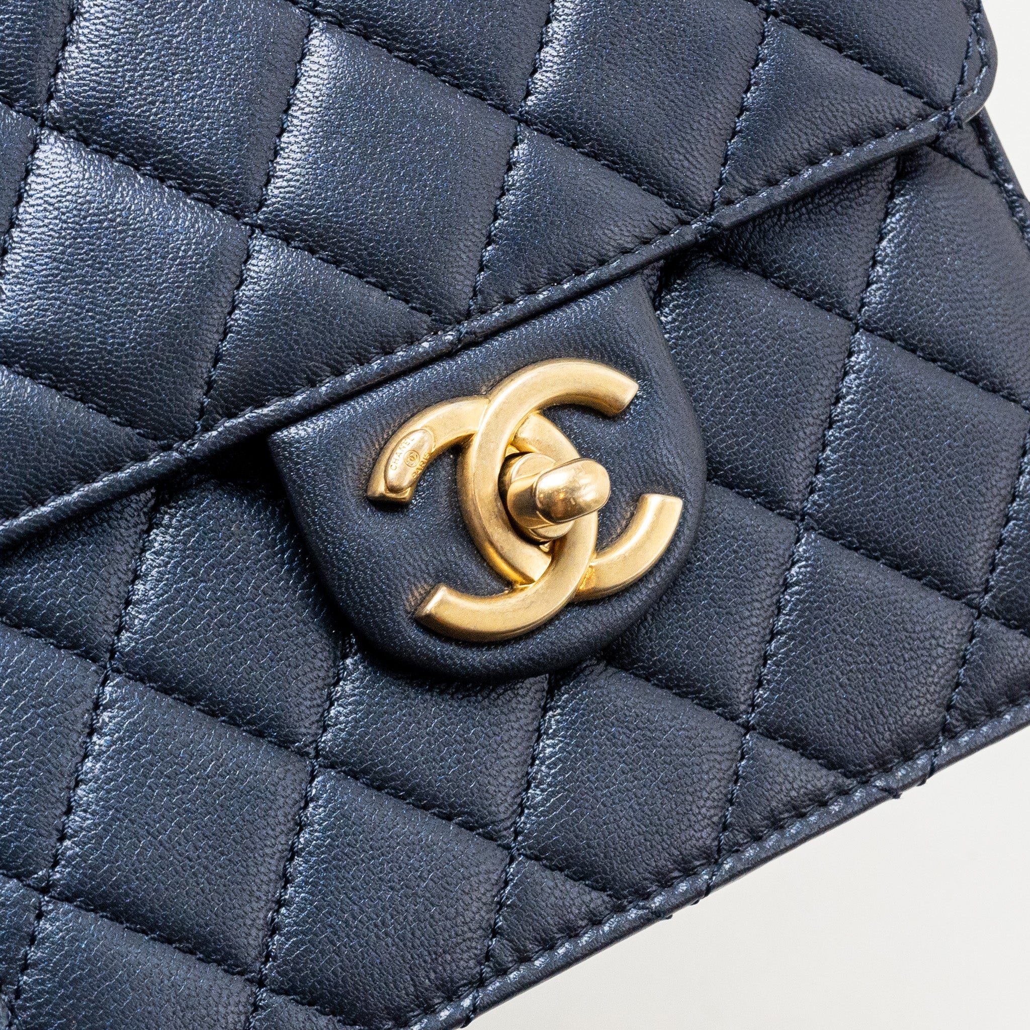 CHANEL PEARL DECORATED QUILTED FLAP BAG LAMBSKIN NAVY GHW