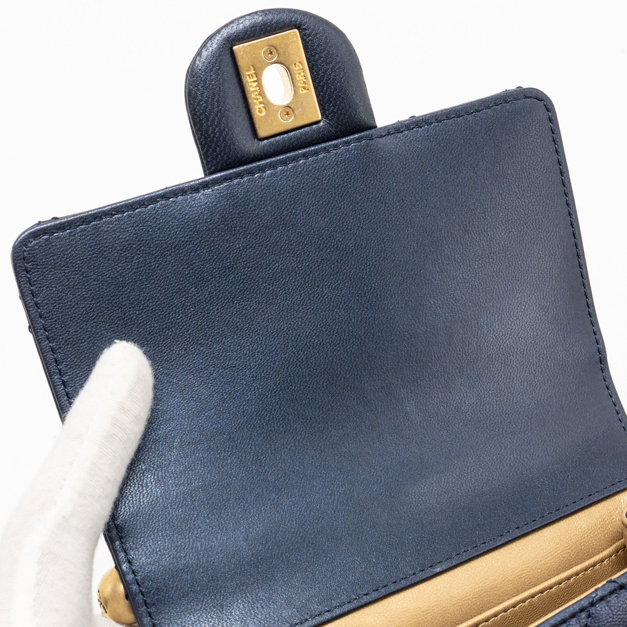 CHANEL PEARL DECORATED QUILTED FLAP BAG LAMBSKIN NAVY GHW
