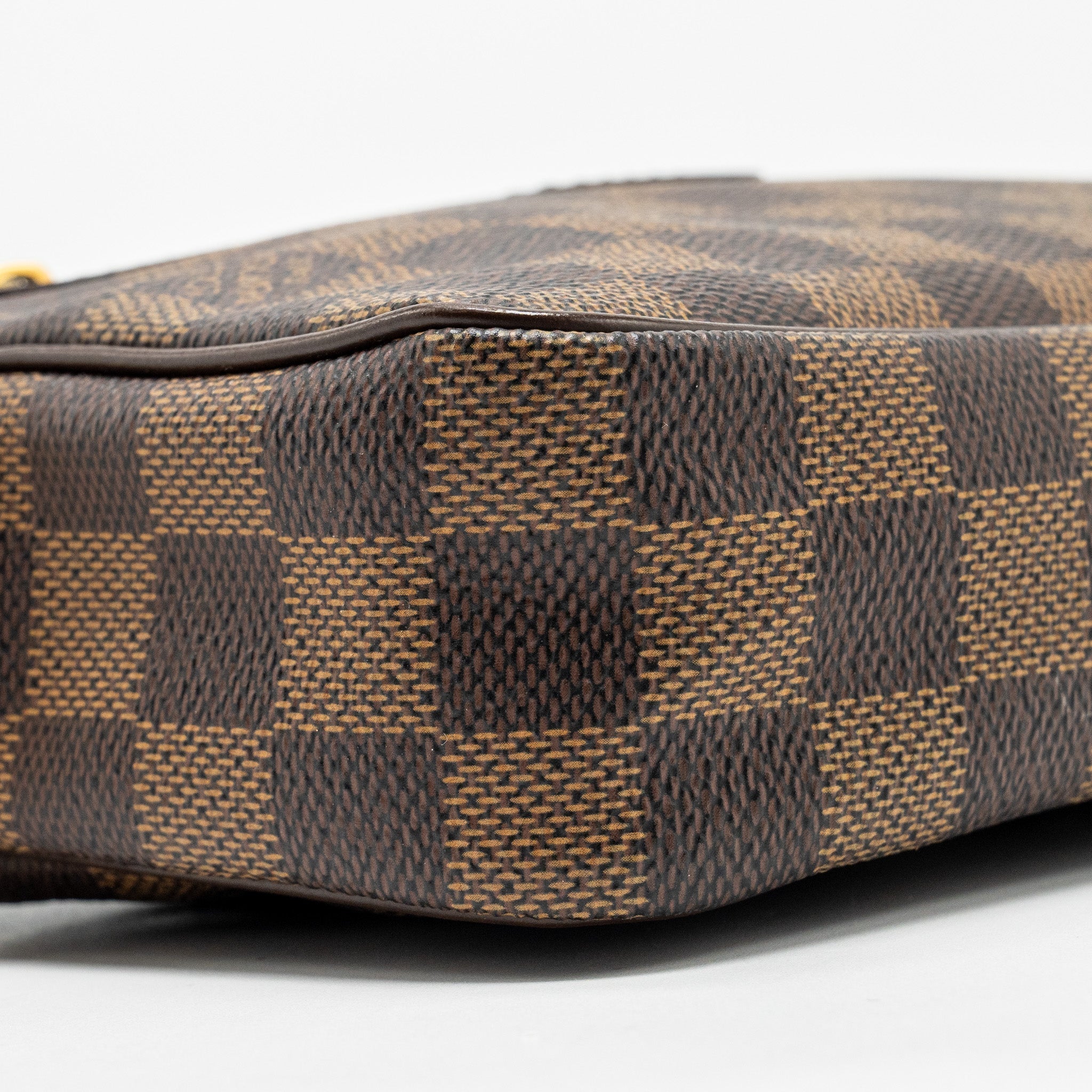 LOUIS VUITTON POUCH DAMIER EBENE GHW