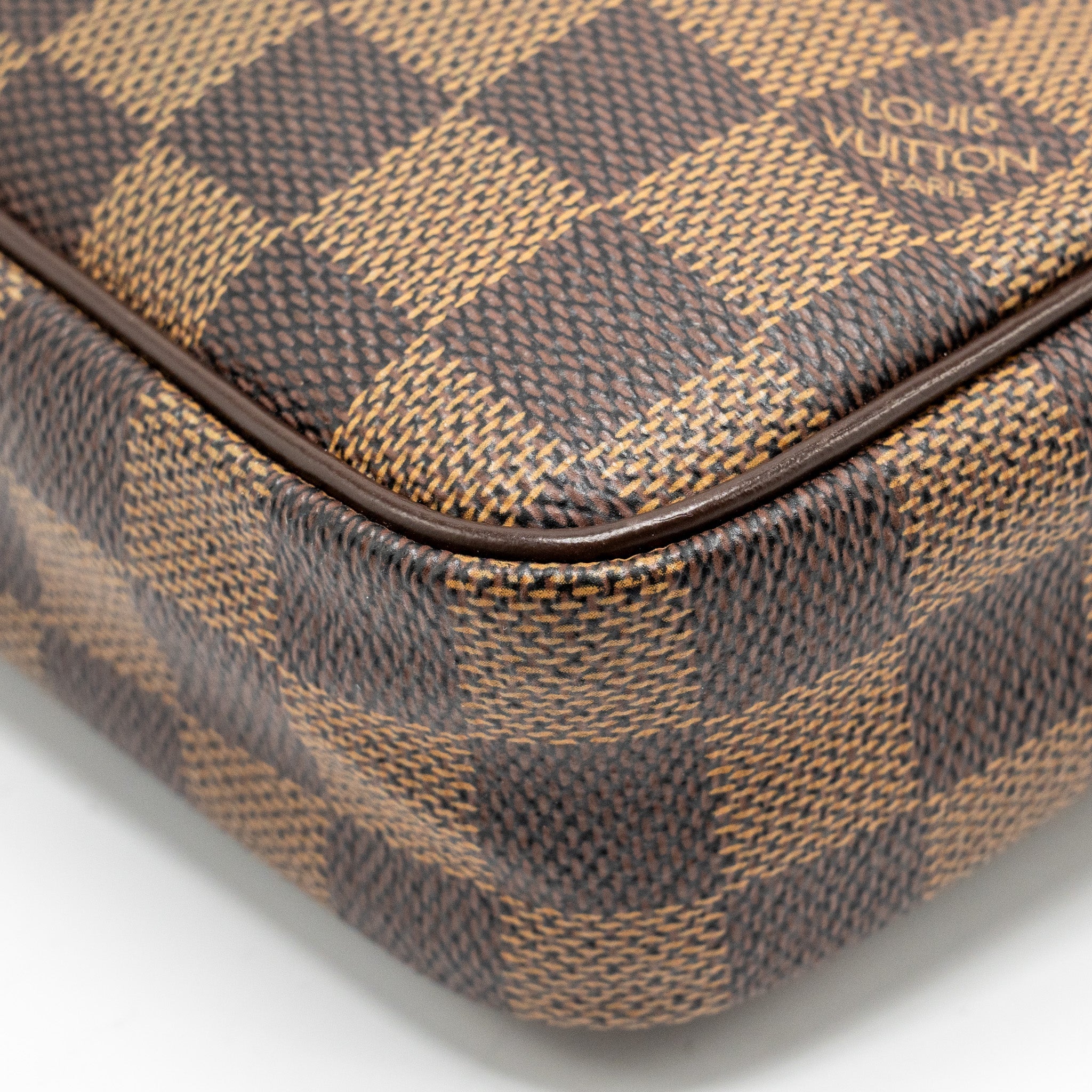LOUIS VUITTON POUCH DAMIER EBENE GHW