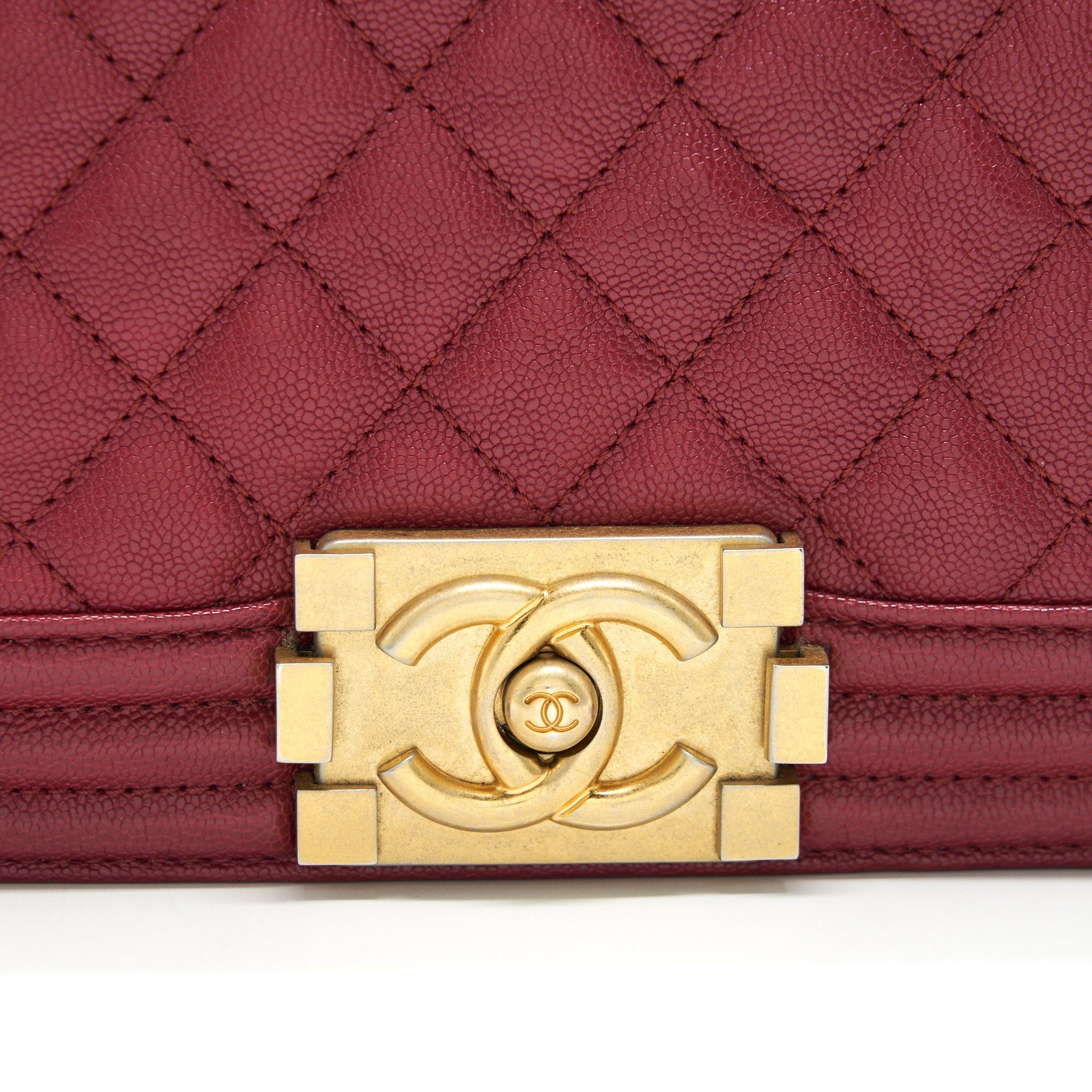 CHANEL MEDIUM BOY BAG CAVIAR RASPBERRY RED BRUSHED GHW