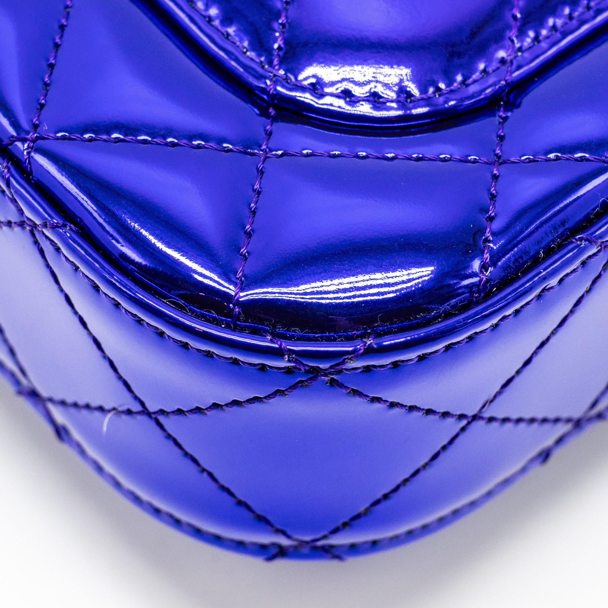 CHANEL 24C MINI FLAP BAG WITH STAR COIN PURSE PATENT/CALFSKIN METALLIC PURPLE LGHW (MICROCHIP)