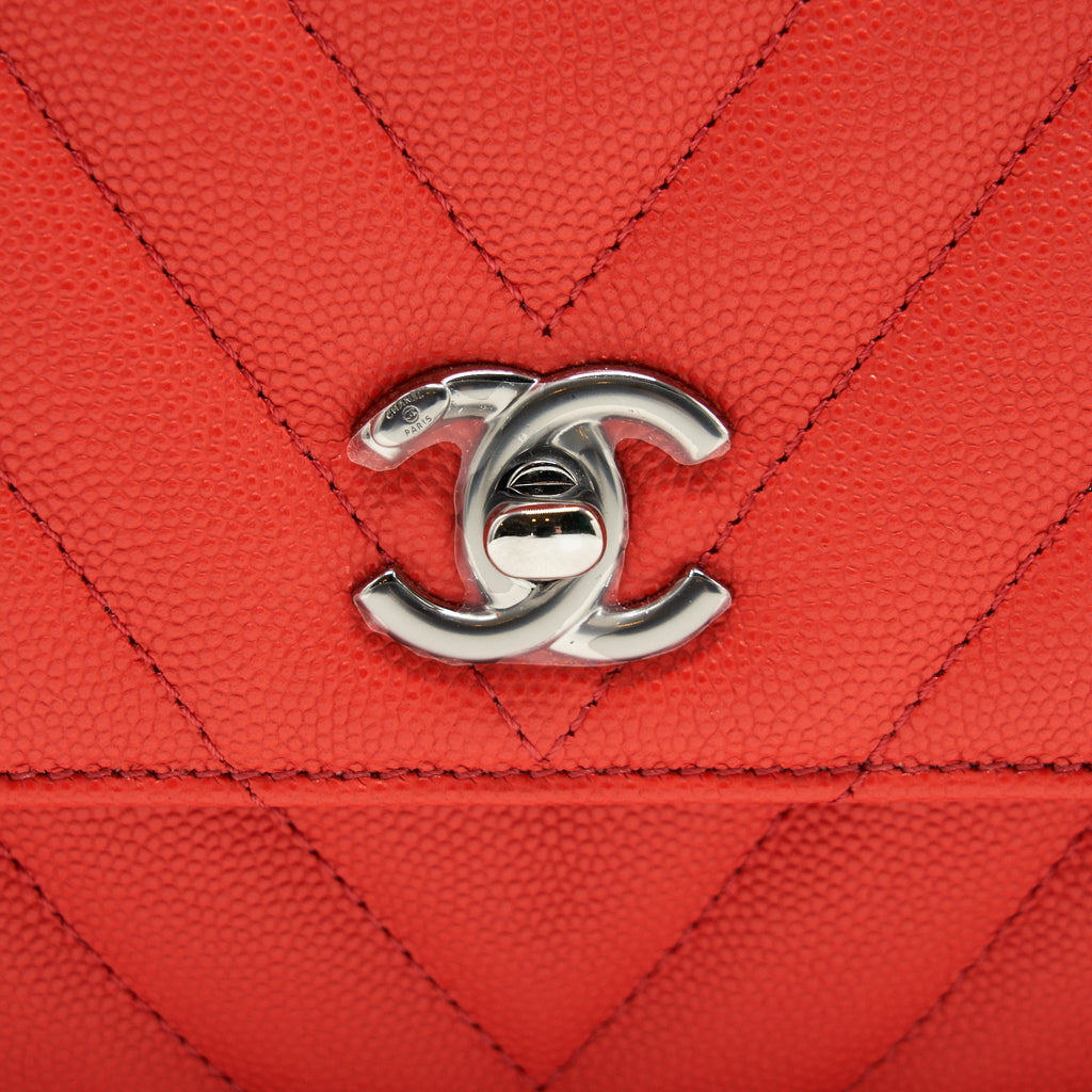 CHANEL COCO HANDLE SMALL 24CM CHEVRON CORAL RED RUTHENIUM HARDWARE