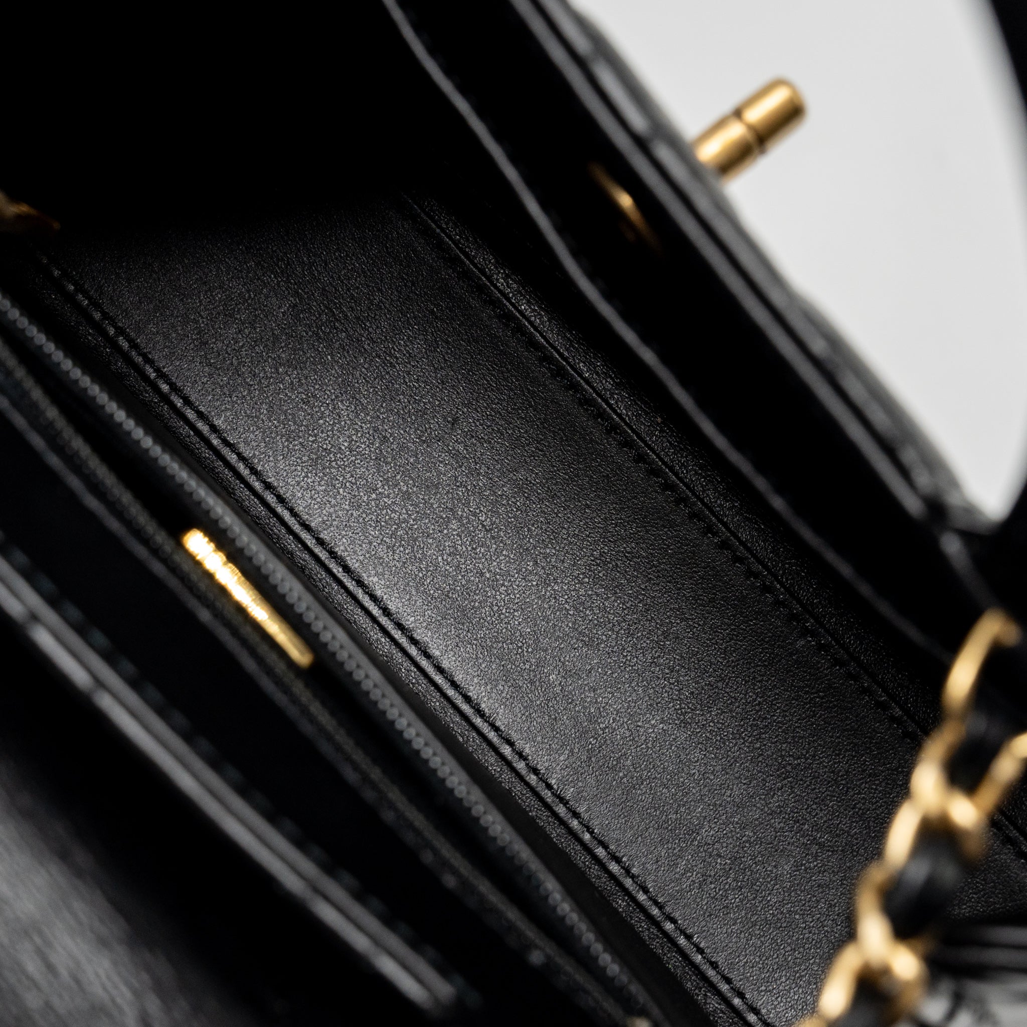 CHANEL MINI KELLY SHOPPING TOTE BAG CALFSKIN BLACK GHW (MICROCHIP)
