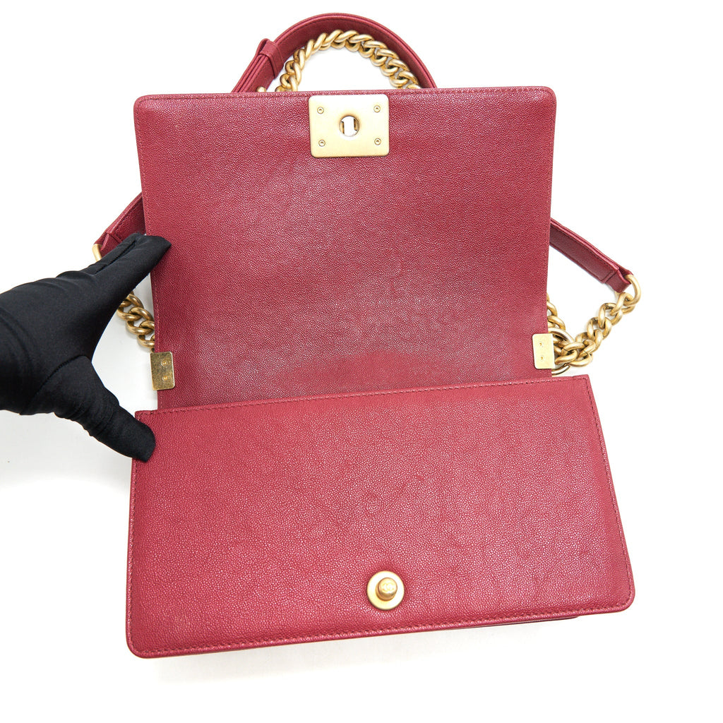 CHANEL MEDIUM BOY BAG CAVIAR RASPBERRY RED BRUSHED GHW