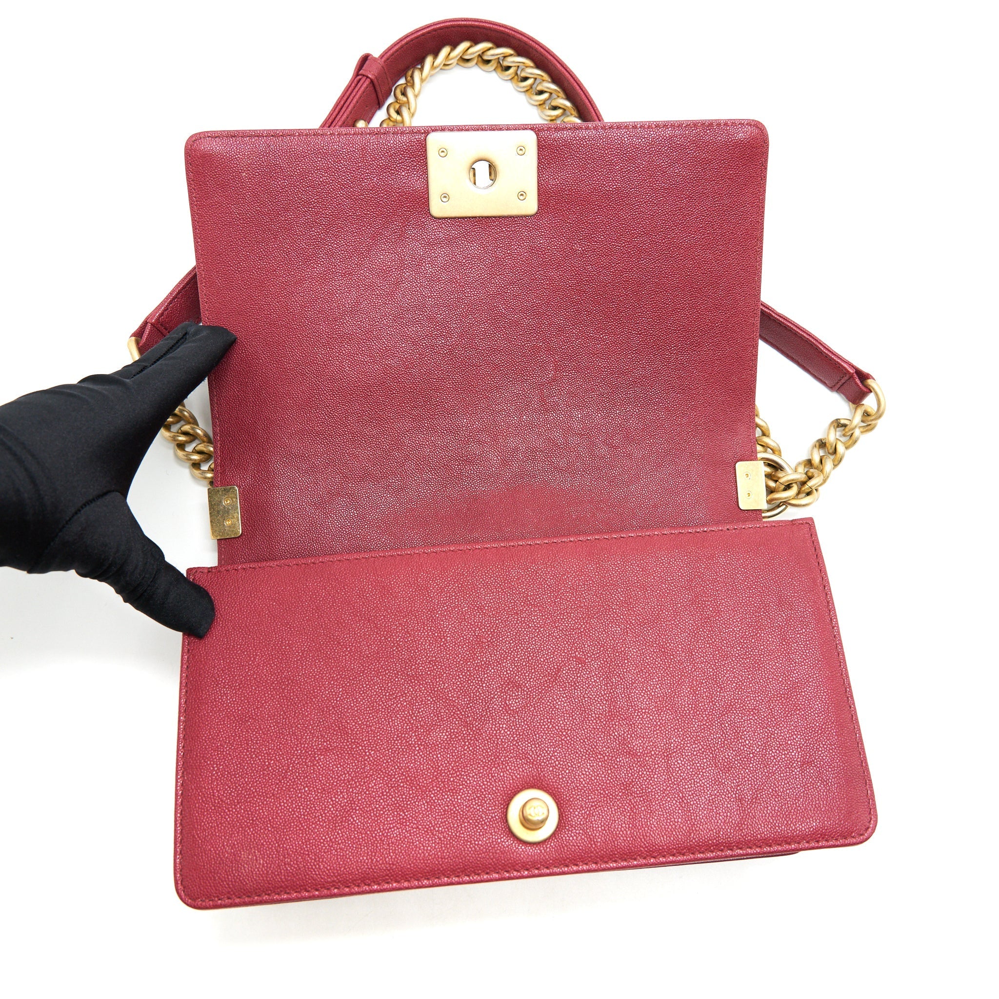 CHANEL MEDIUM BOY BAG CAVIAR RASPBERRY RED BRUSHED GHW