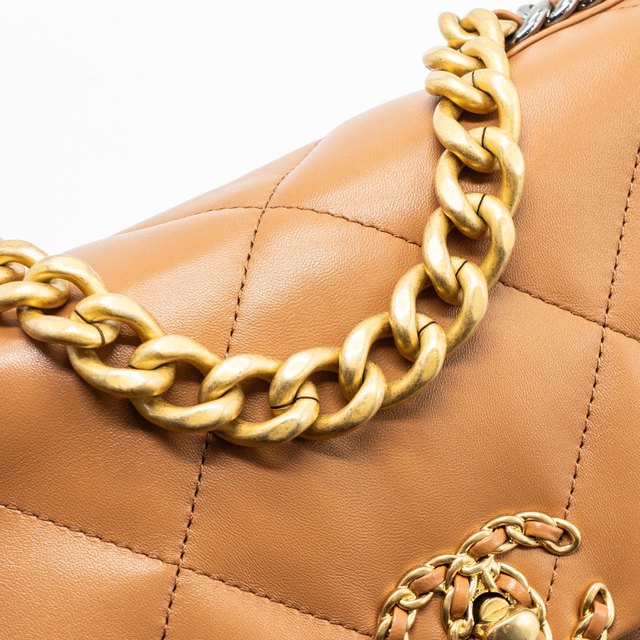 CHANEL SMALL 19 BAG LAMBSKIN CARAMEL MULTICOLOUR HARDWARE (MICROCHIP)