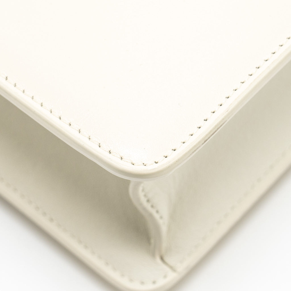 DIOR 30 MONTAIGNE BAG CALFSKIN WHITE GHW