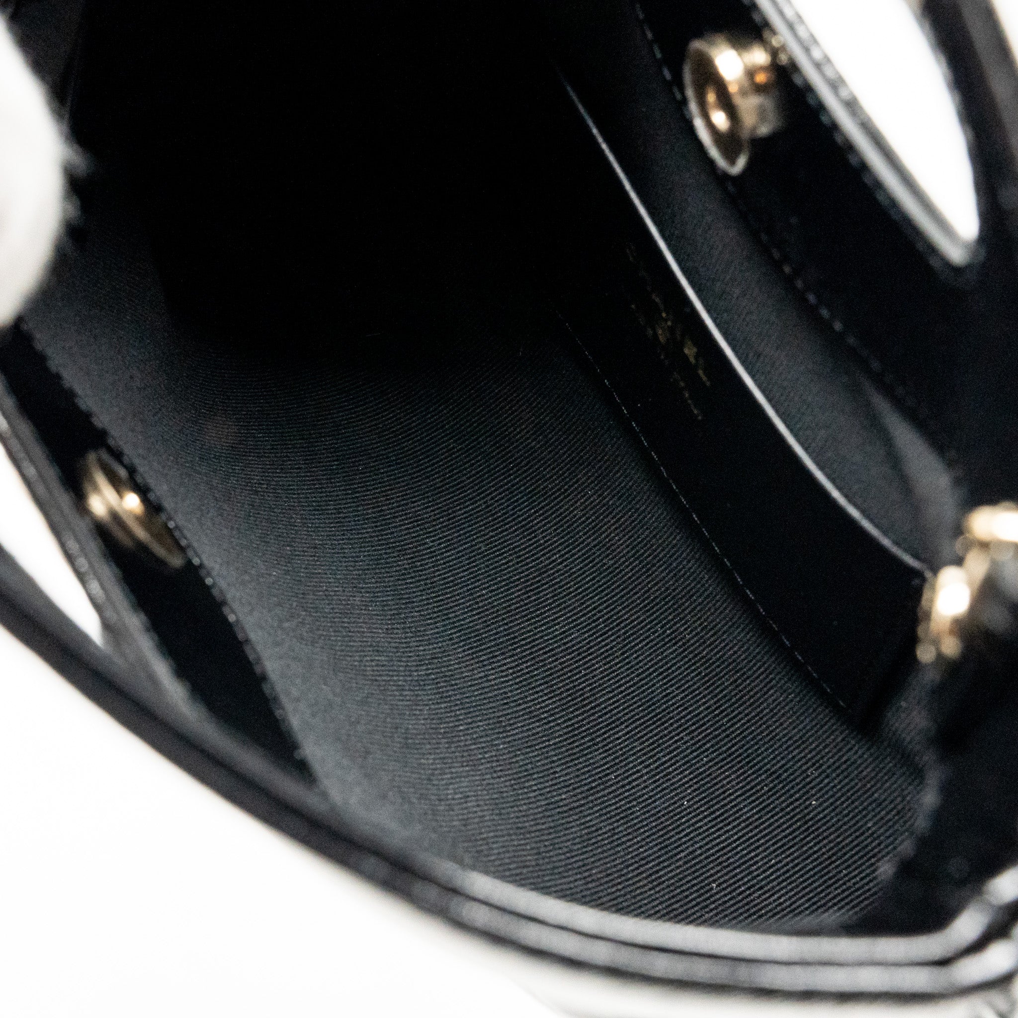CHANEL MINI 31 CLUTCH WITH CHAIN SHINY CALFSKIN BLACK LGHW (MICROCHIP)
