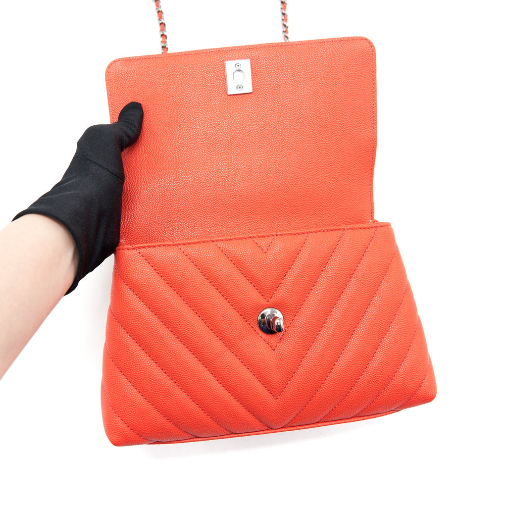 CHANEL COCO HANDLE SMALL 24CM CHEVRON CORAL RED RUTHENIUM HARDWARE