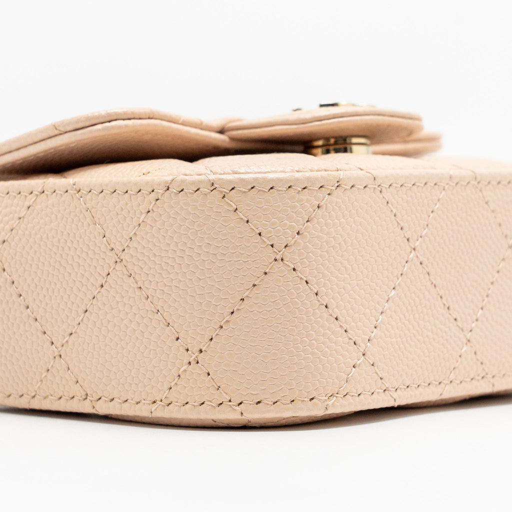 CHANEL MINI CLUTCH WITH CHAIN CAVIAR BEIGE LGHW