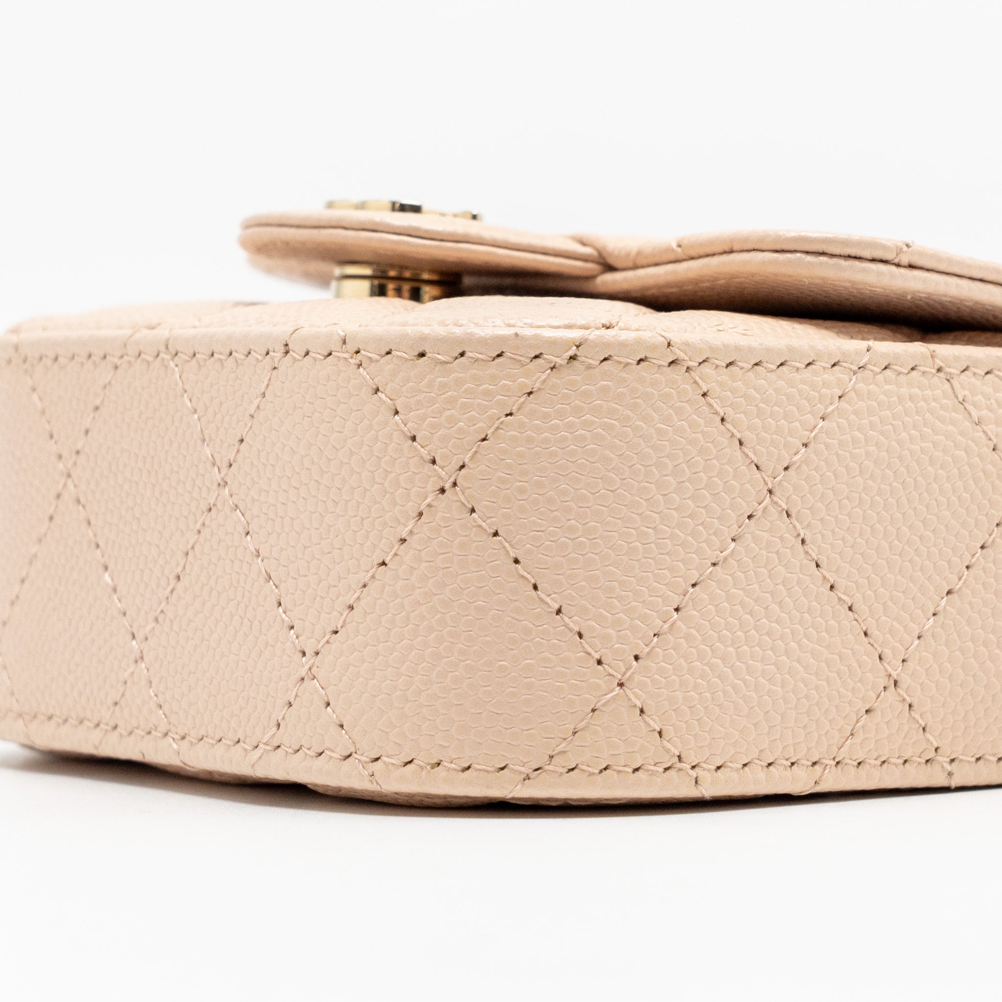 CHANEL MINI CLUTCH WITH CHAIN CAVIAR BEIGE LGHW