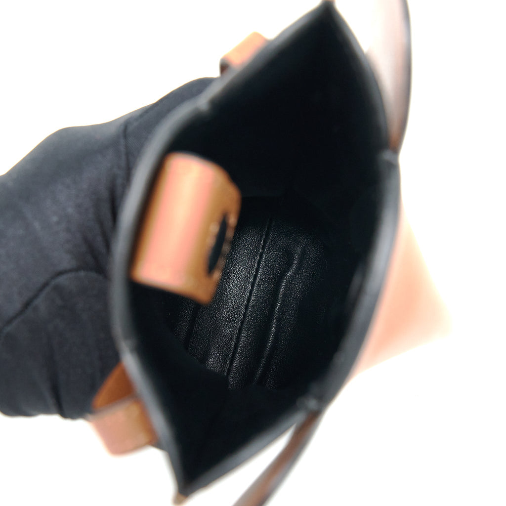 LOEWE ELEPHANT PHONE POCKET CALFSKIN TAN