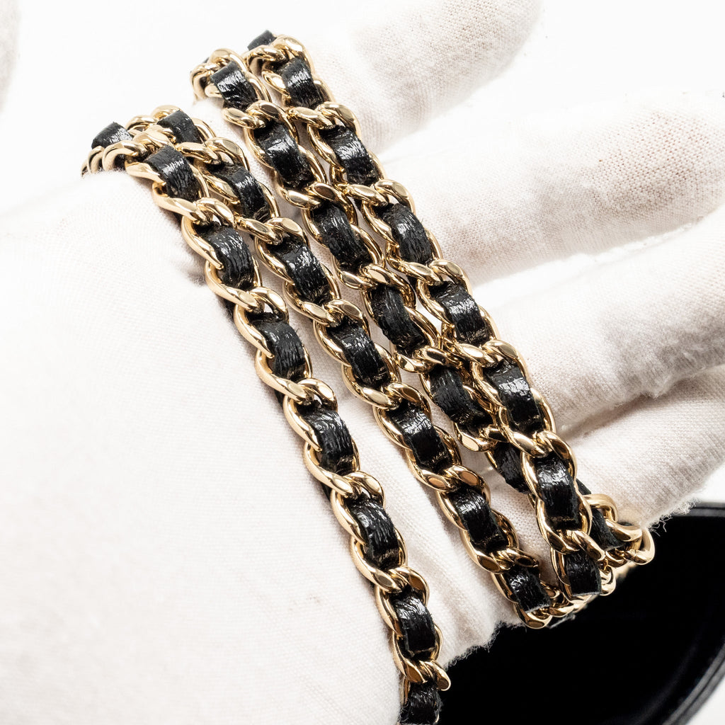 CHANEL MINI 31 CLUTCH WITH CHAIN SHINY CALFSKIN BLACK LGHW (MICROCHIP)