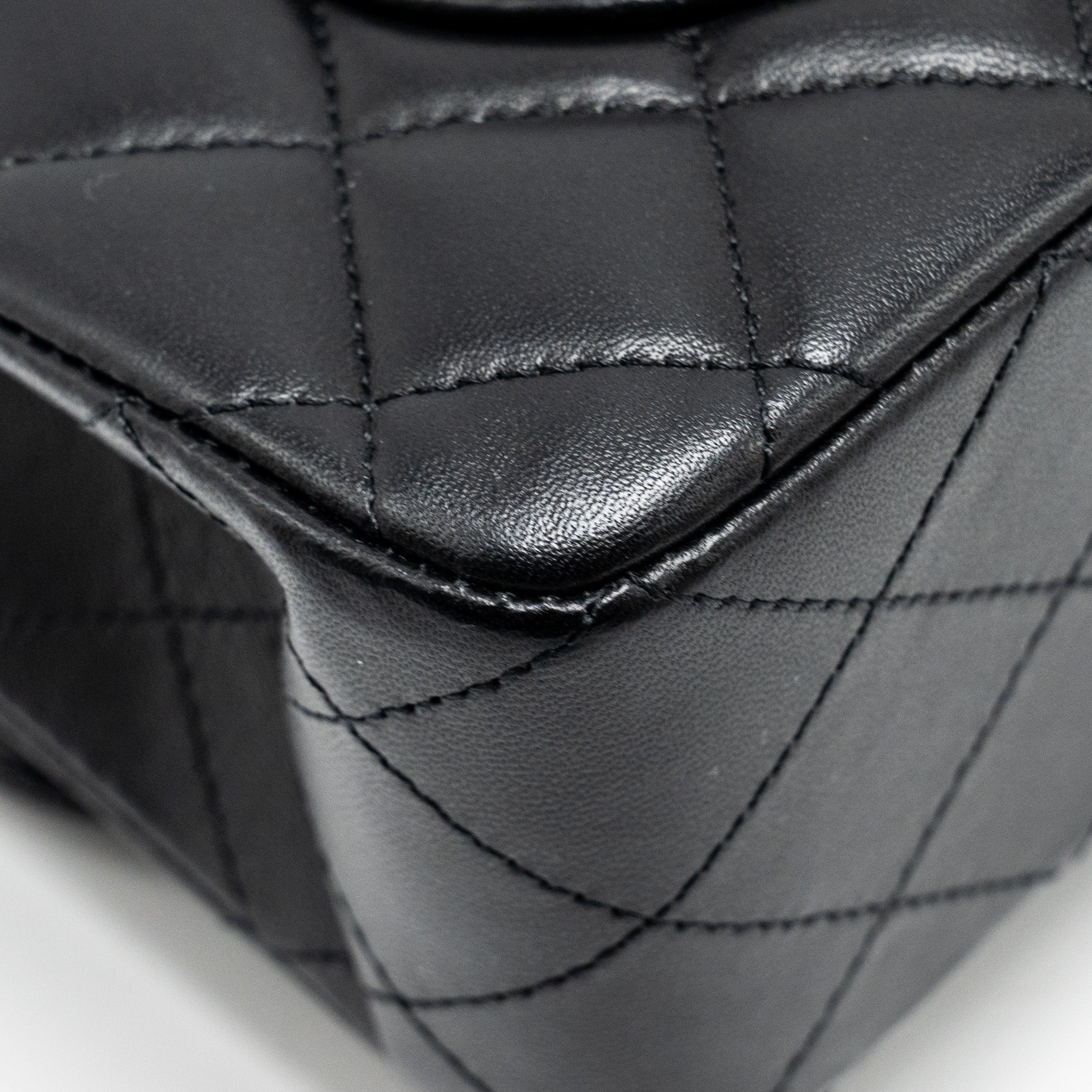 CHANEL SMALL CLASSIC DOUBLE FLAP BAG LAMBSKIN BLACK GHW