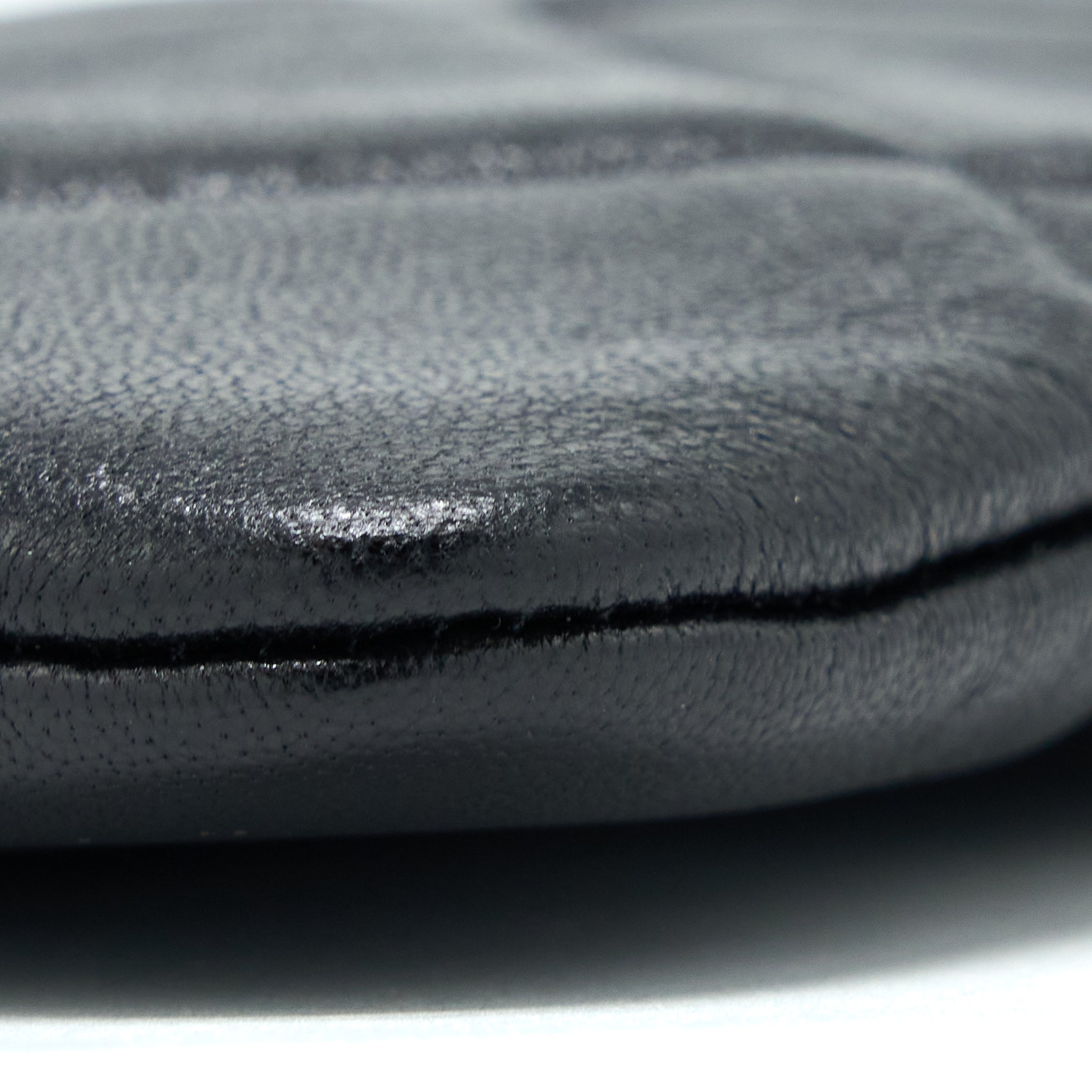 CHANEL 19 CLUTCH LAMBSKIN BLACK GHW