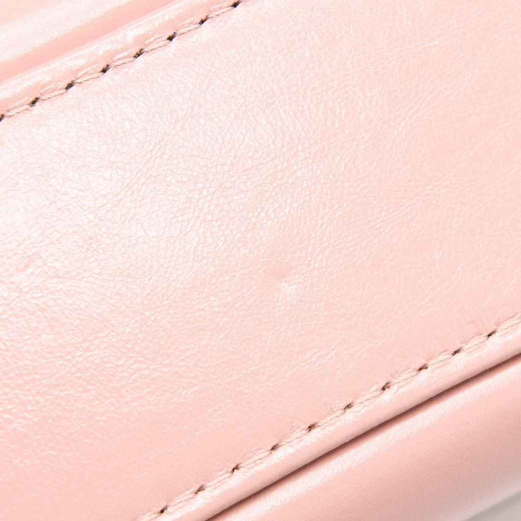CHANEL SMALL GABRIELLE HOBO BAG CALFSKIN LIGHT PINK MULTICOLOUR HARDWARE