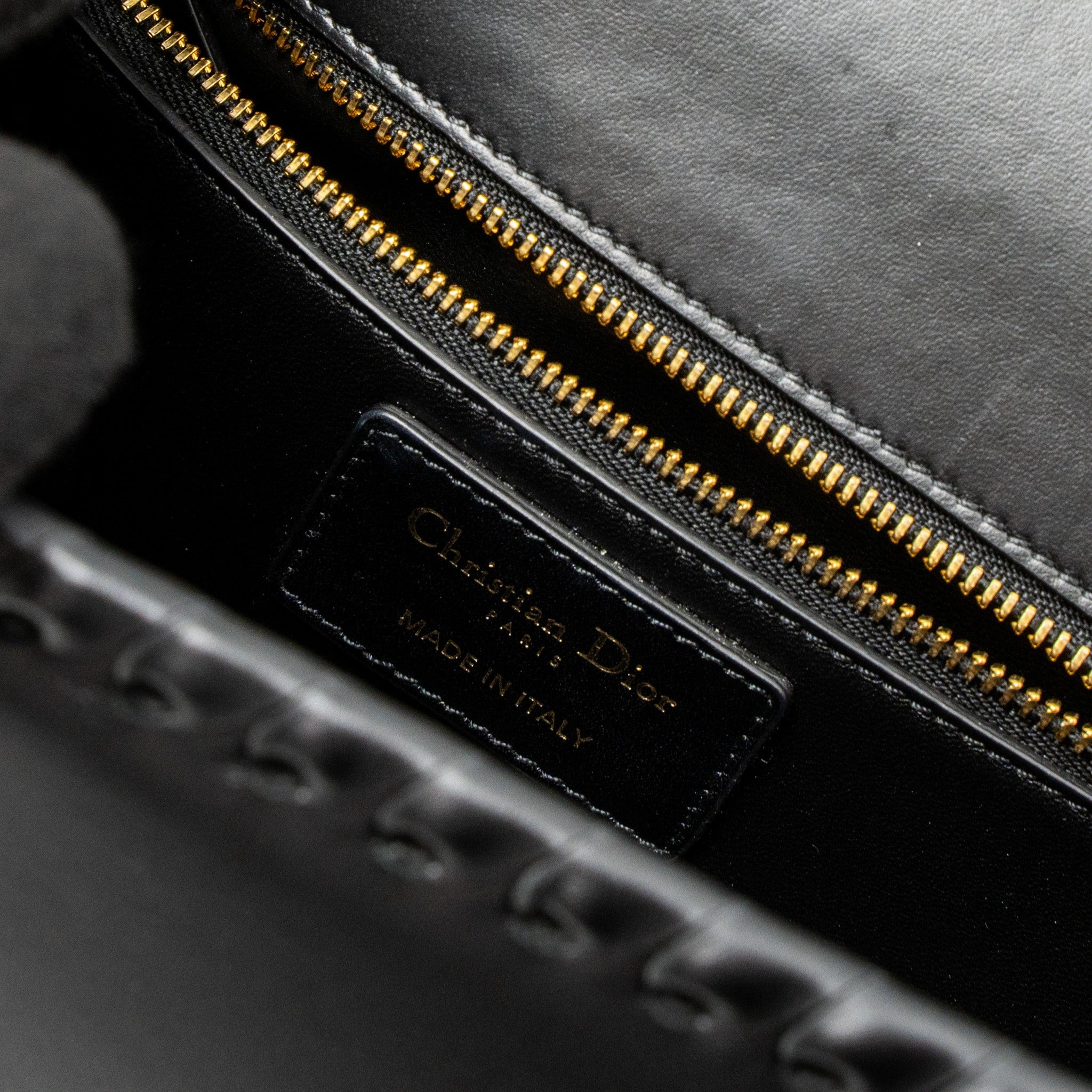 DIOR 30 MONTAIGNE FLAP BAG CALFSKIN BLACK GHW