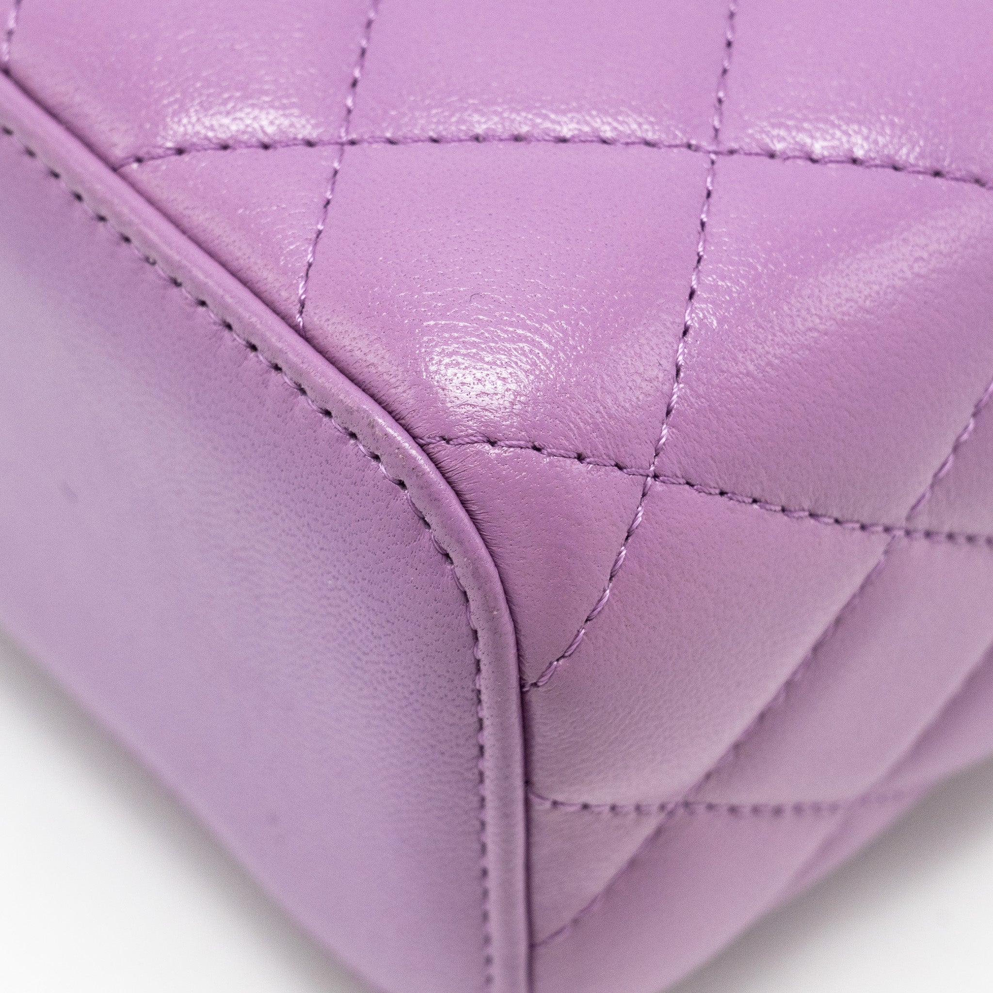 CHANEL PEARL CRUSH MINI VANITY WITH CHAIN LAMBSKIN PURPLE GHW