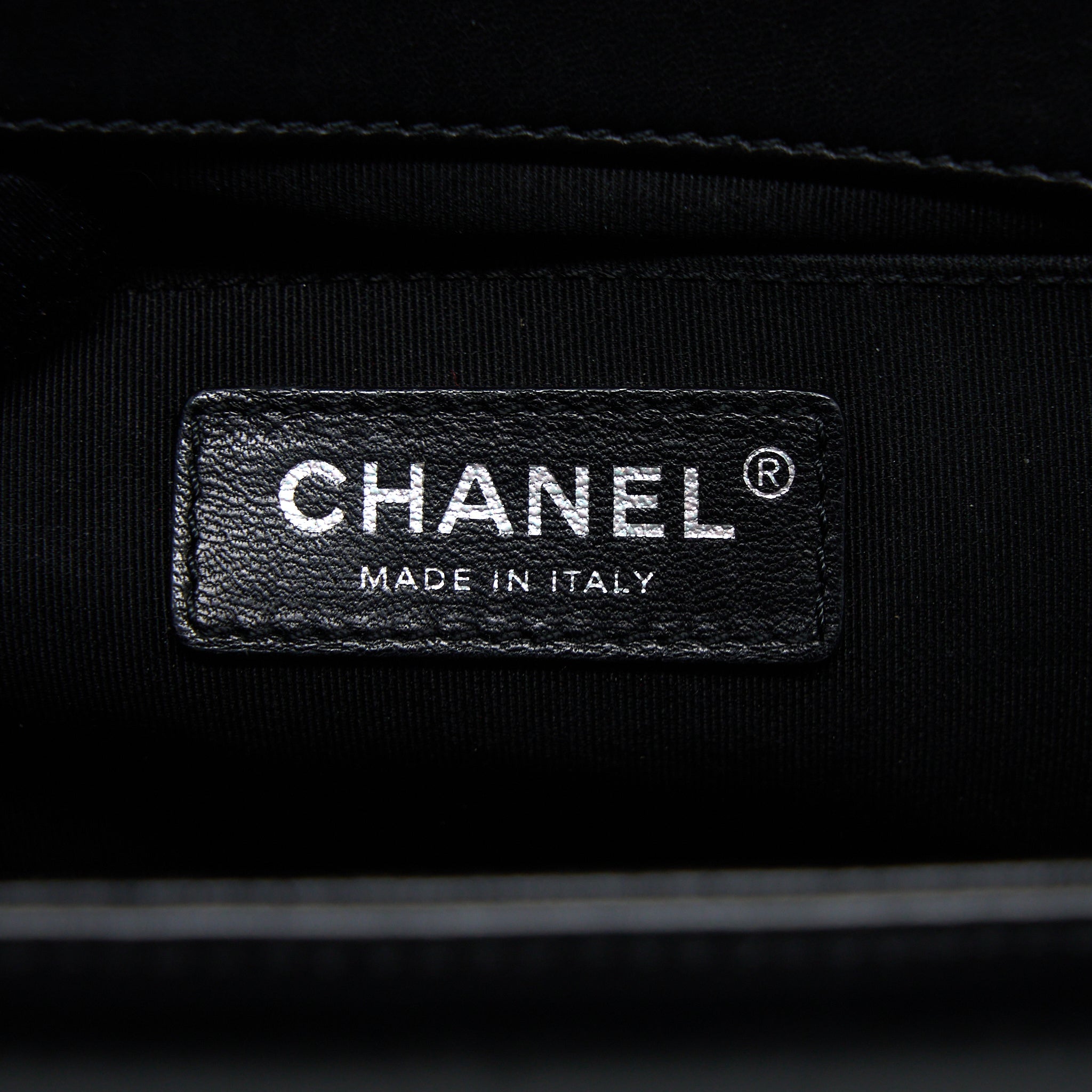 CHANEL MEDIUM BOY BAG LAMBSKIN BLACK RUTHENIUM SHW