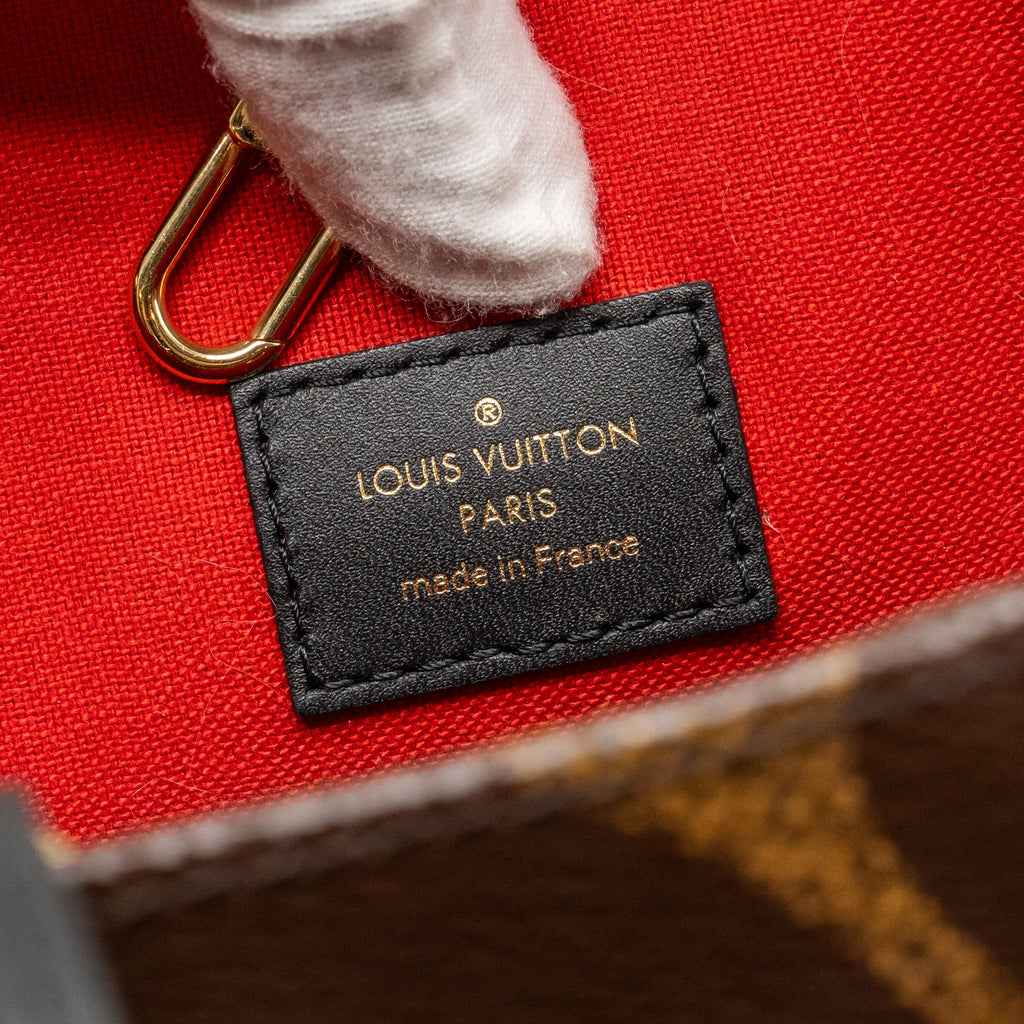 LOUIS VUITTON ONTHEGO MM MONOGRAM CANVAS GHW