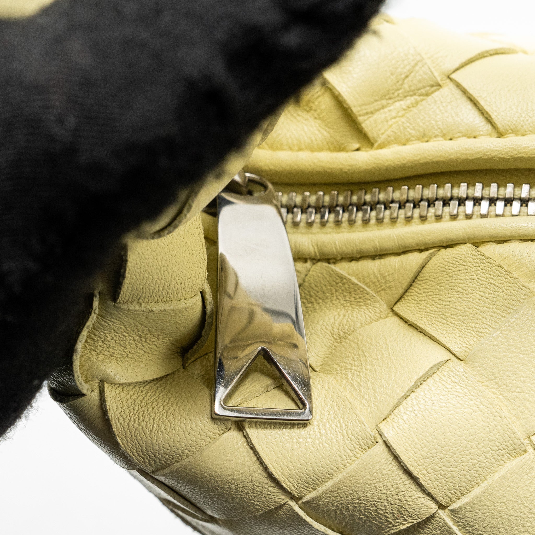 BOTTEGA VENETA MINI JODIE LEATHER LIGHT YELLOW SHW