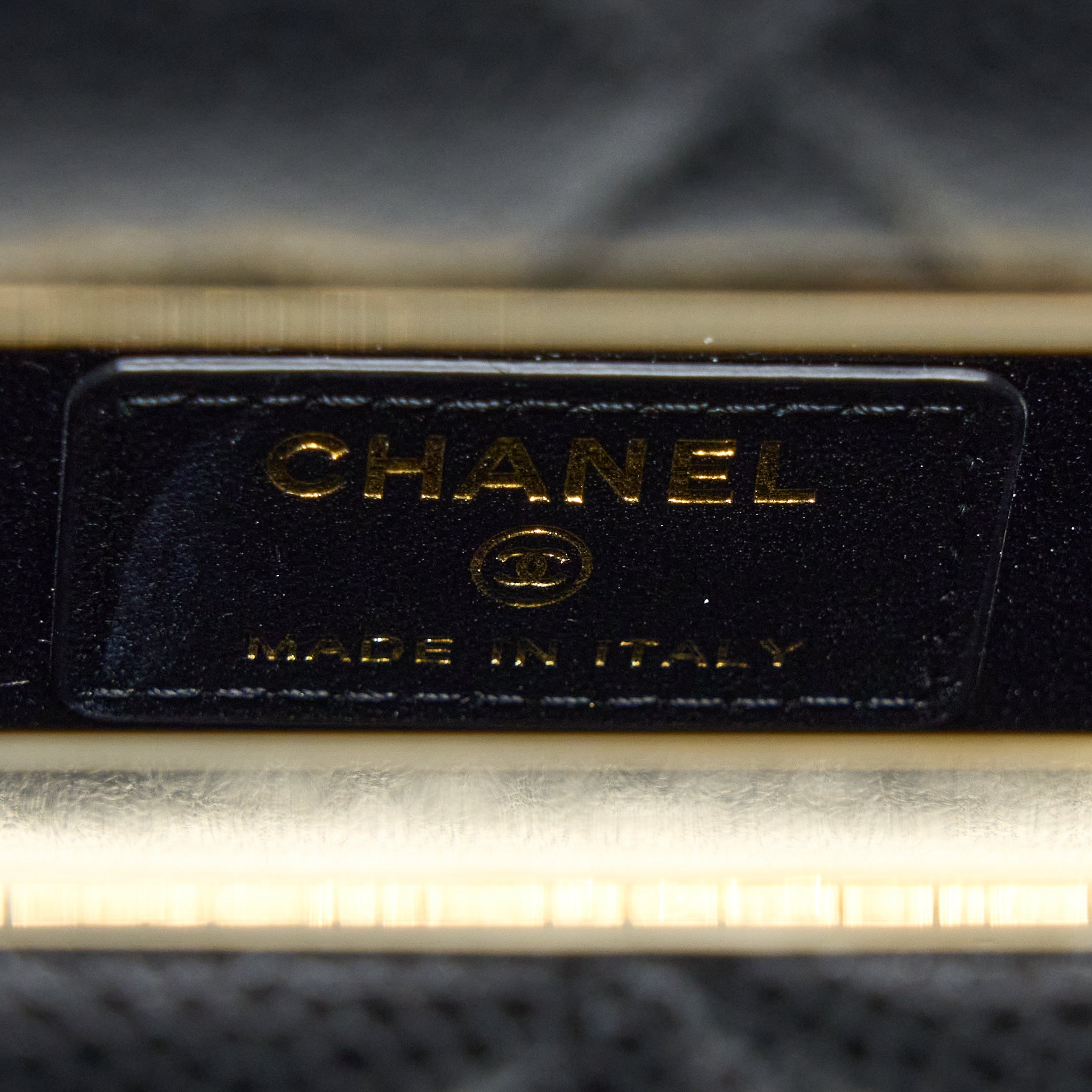 CHANEL VERTICAL EVENING CHAIN BAG CAVIAR BLACK LGHW (MICROCHIP)