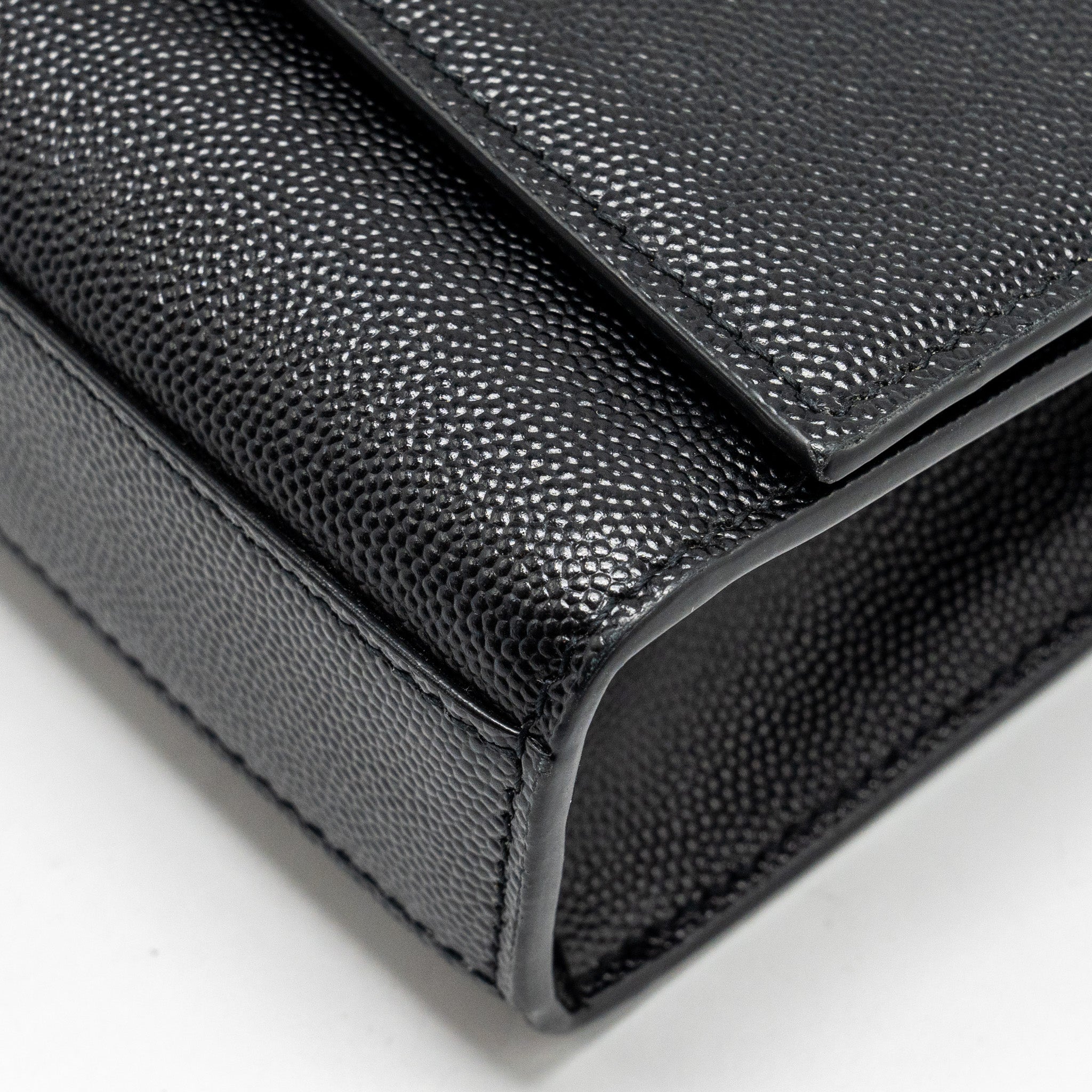 SAINT LAURENT/YSL MEDIUM KATE BAG GRAINED CALFSKIN BLACK GHW