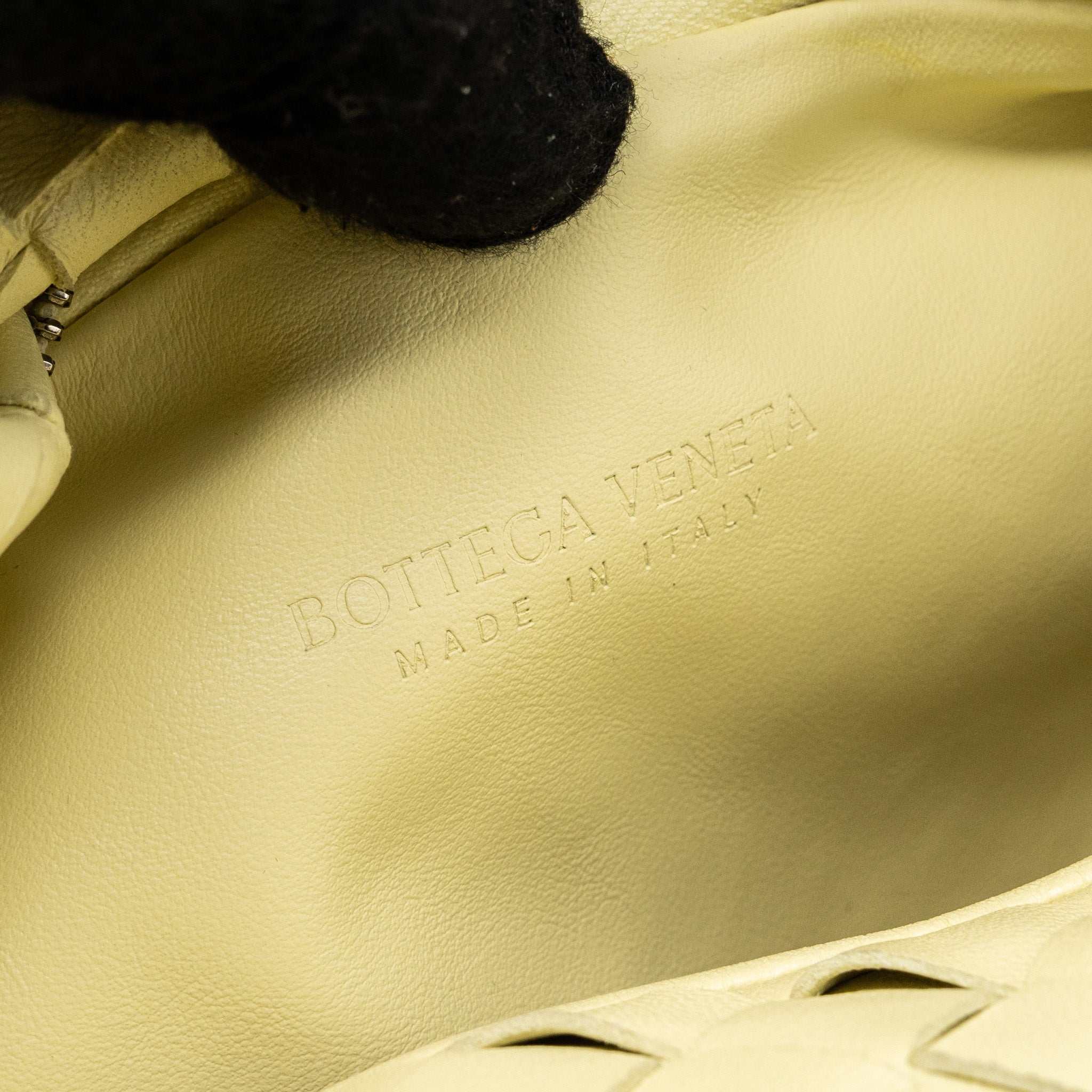 BOTTEGA VENETA MINI JODIE LEATHER LIGHT YELLOW SHW
