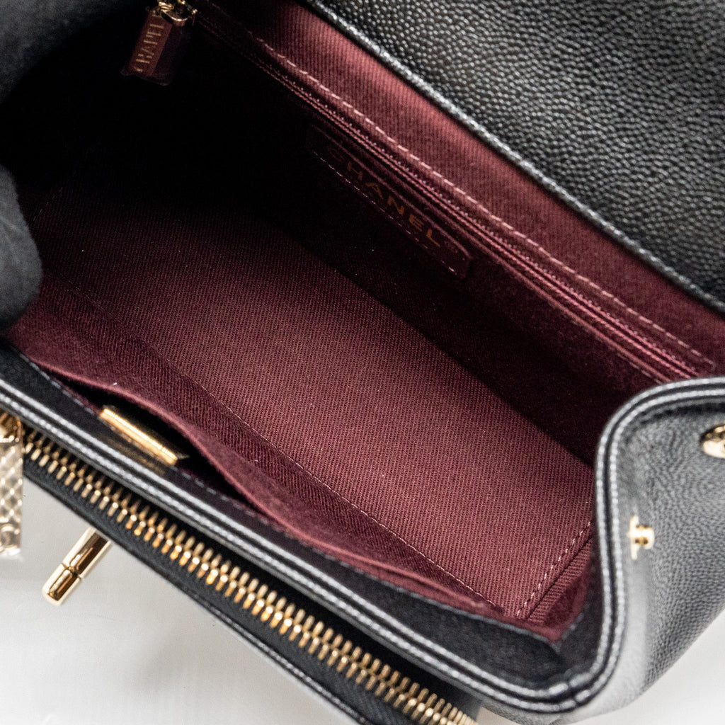 CHANEL MEDIUM BUSINESS AFFINITY CAVIAR BLACK LGHW (MICROCHIP)