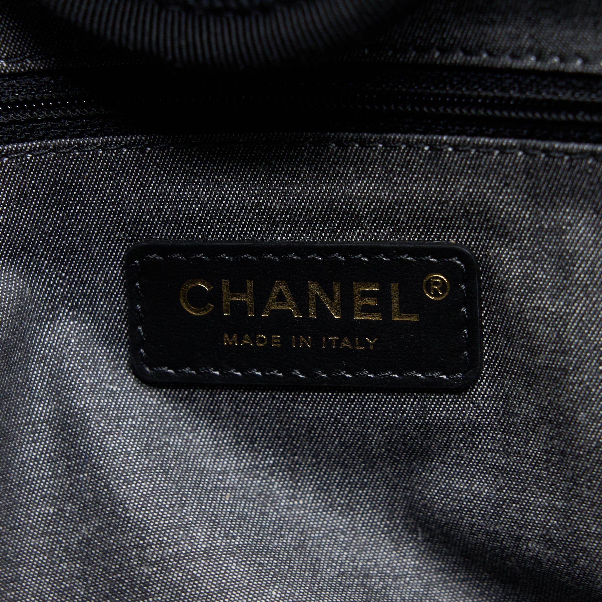 CHANEL BLACK RAFFIA DEAUVILLE TOTE BAG GHW