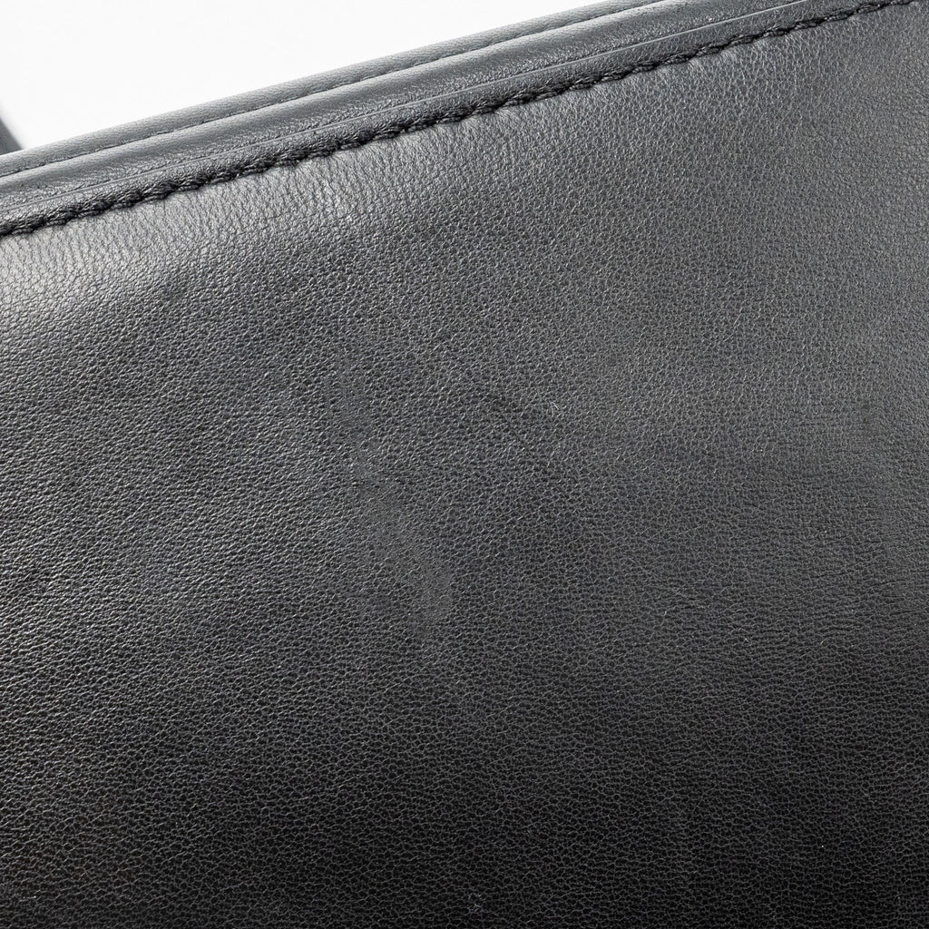 FENDI DOCTOM CHAIN SHOULDER BAG LEATHER BLACK SHW