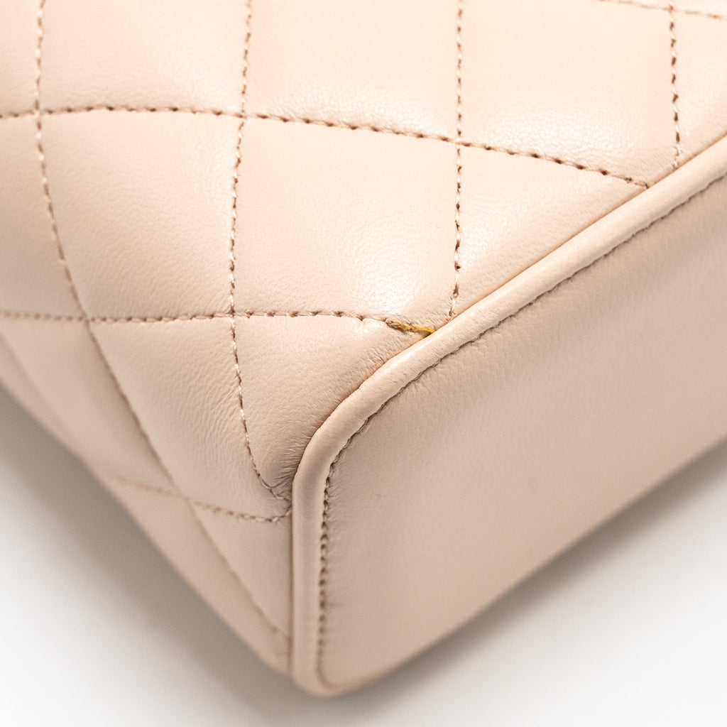 CHANEL PEARL CRUSH MINI VANITY WITH CHAIN LAMBSKIN LIGHT BEIGE GHW