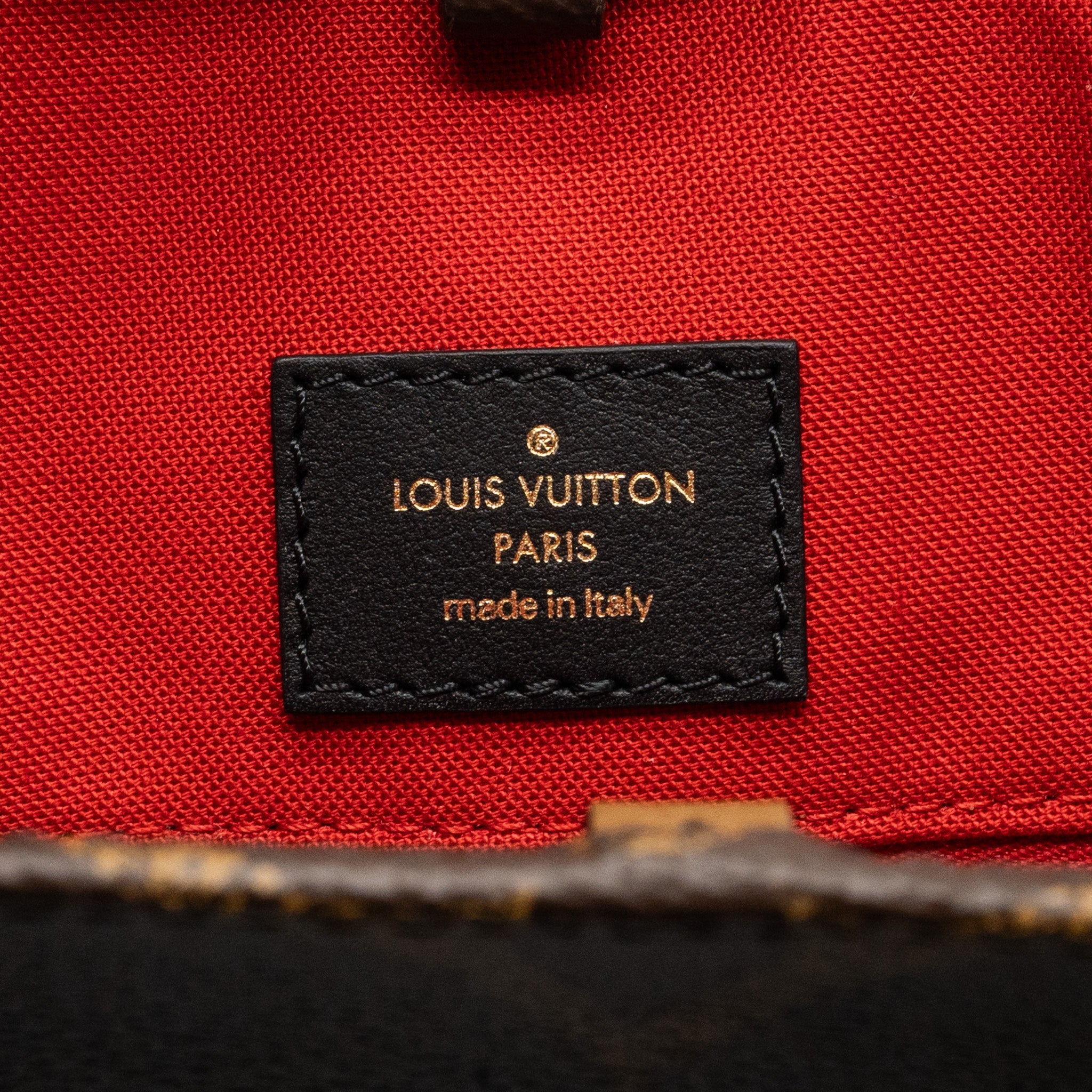 LOUIS VUITTON ONTHEGO MM MONOGRAM CANVAS GHW