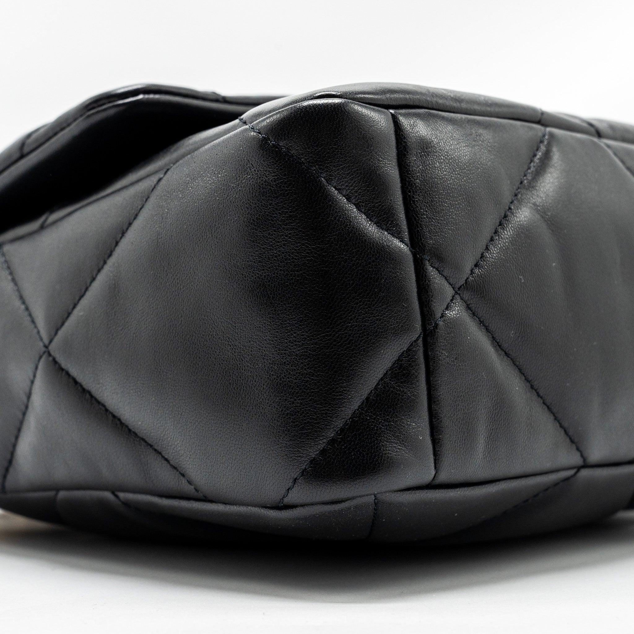 CHANEL LARGE 19 BAG LAMBSKIN BLACK GHW