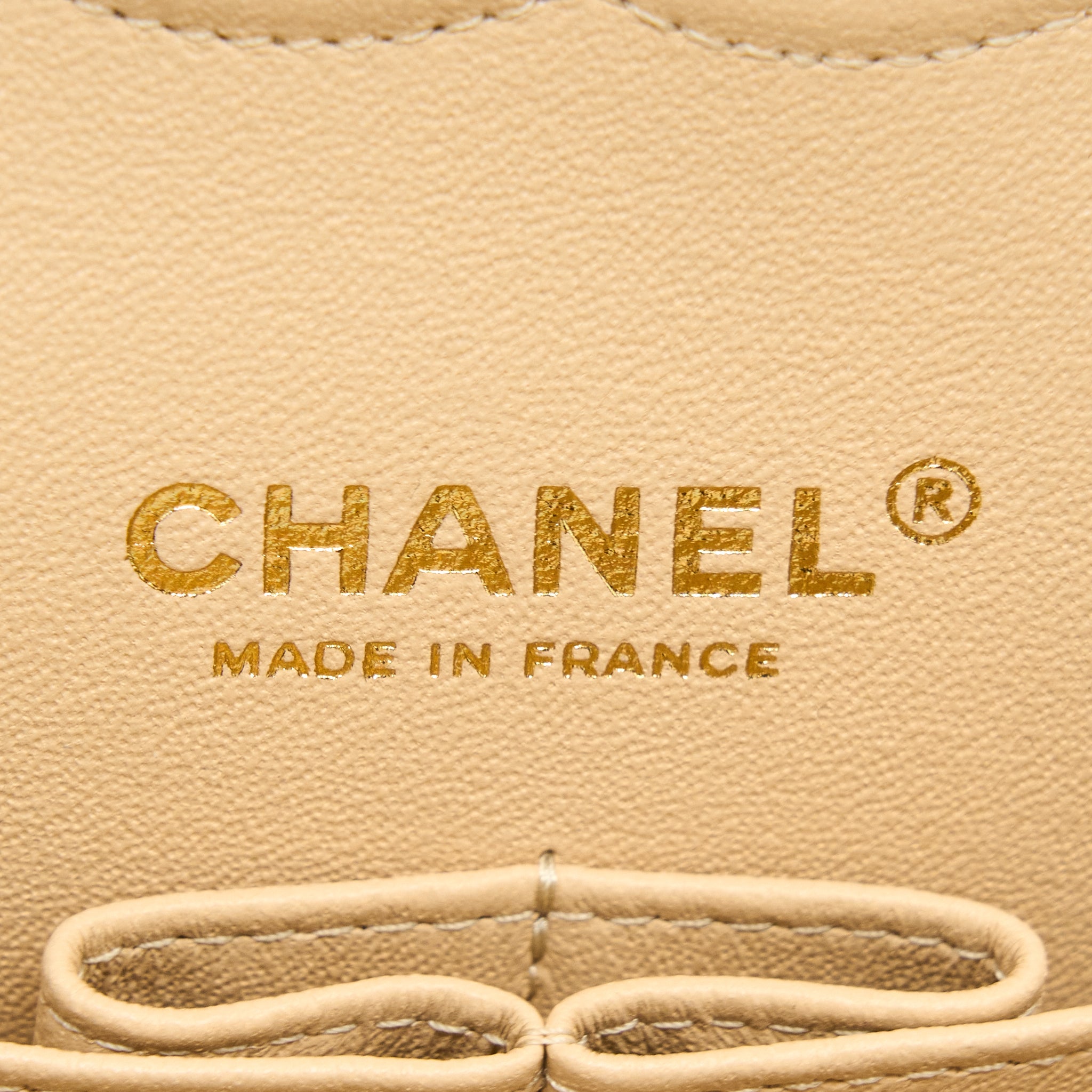 CHANEL MEDIUM CLASSIC FLAP BAG LAMBSKIN BEIGE LGHW (MICROCHIP)