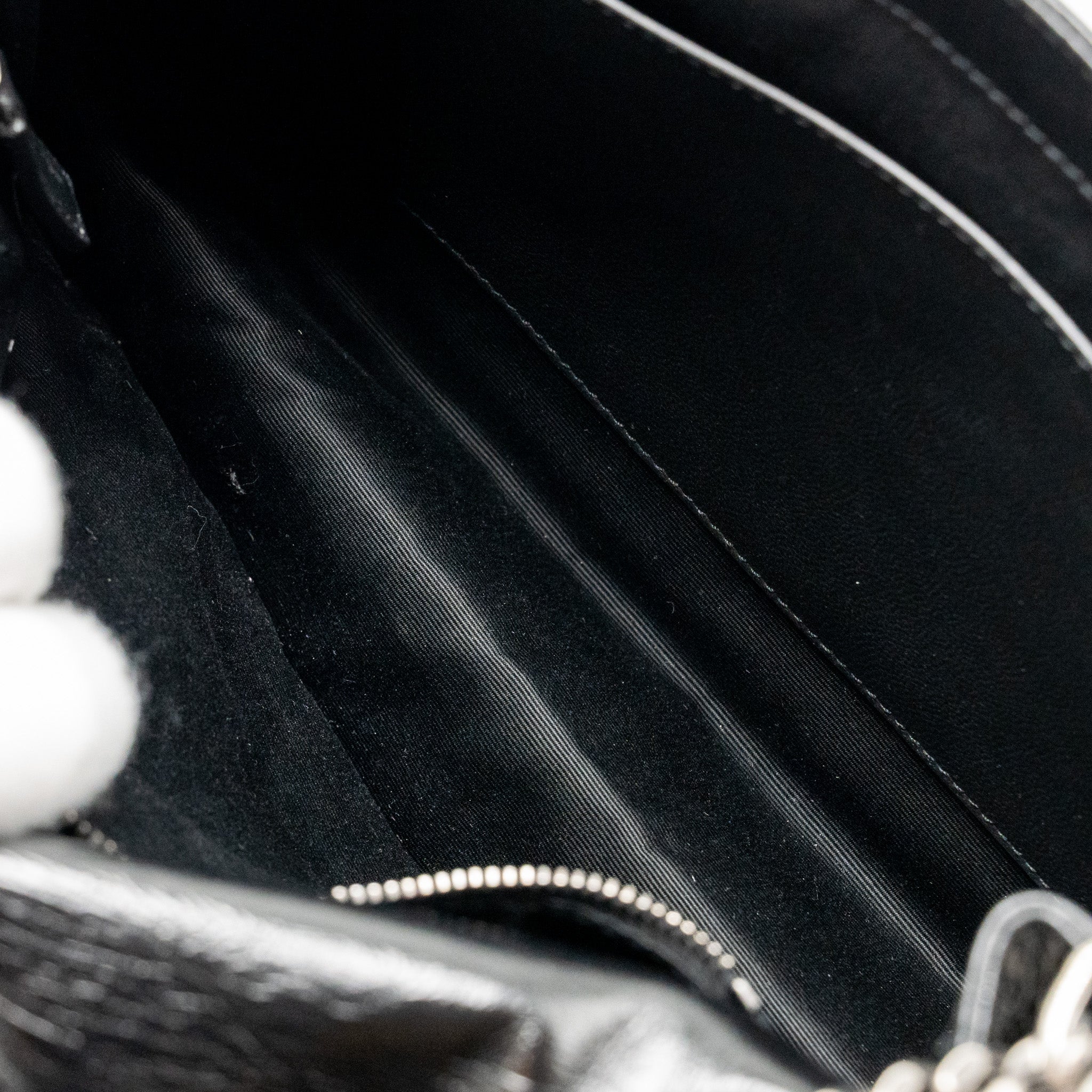 SAINT LAURENT/YSL MEDIUM NIKI CHAIN BAG VINTAGE CALFSKIN BLACK SHW