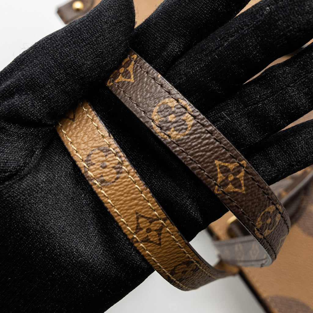 LOUIS VUITTON ONTHEGO MM MONOGRAM CANVAS GHW