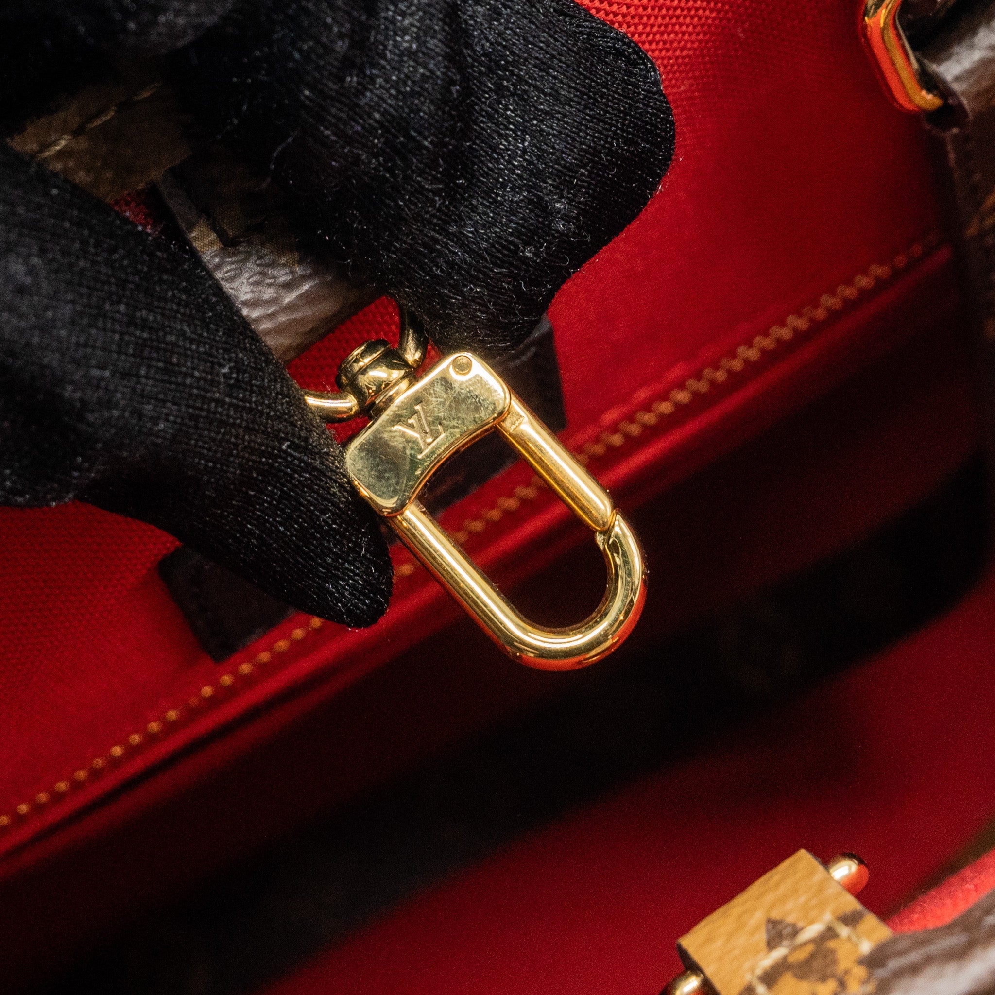 LOUIS VUITTON ONTHEGO MM MONOGRAM CANVAS GHW