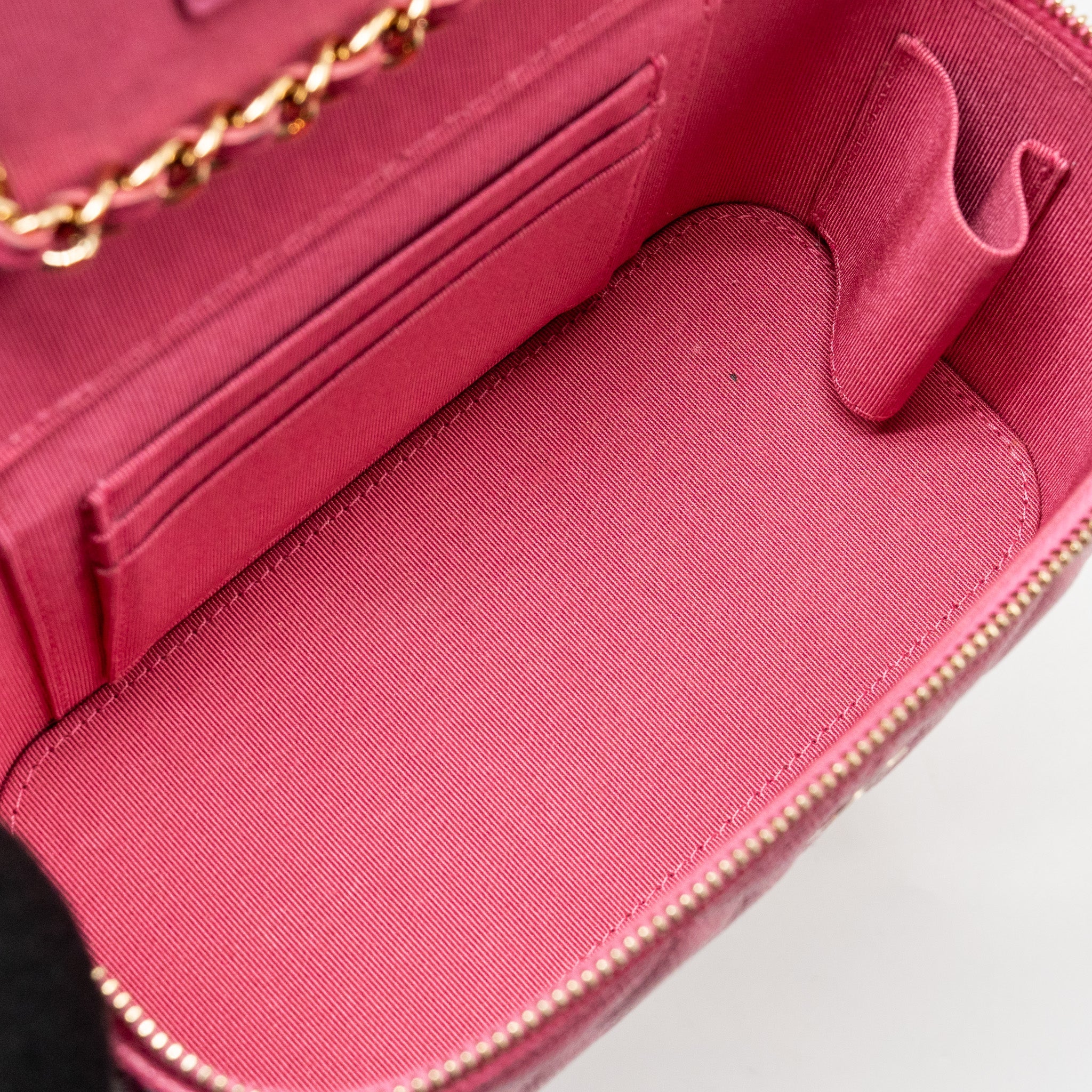 CHANEL LONG VANITY CASE WITH CHAIN CAVIAR HOT PINK LGHW