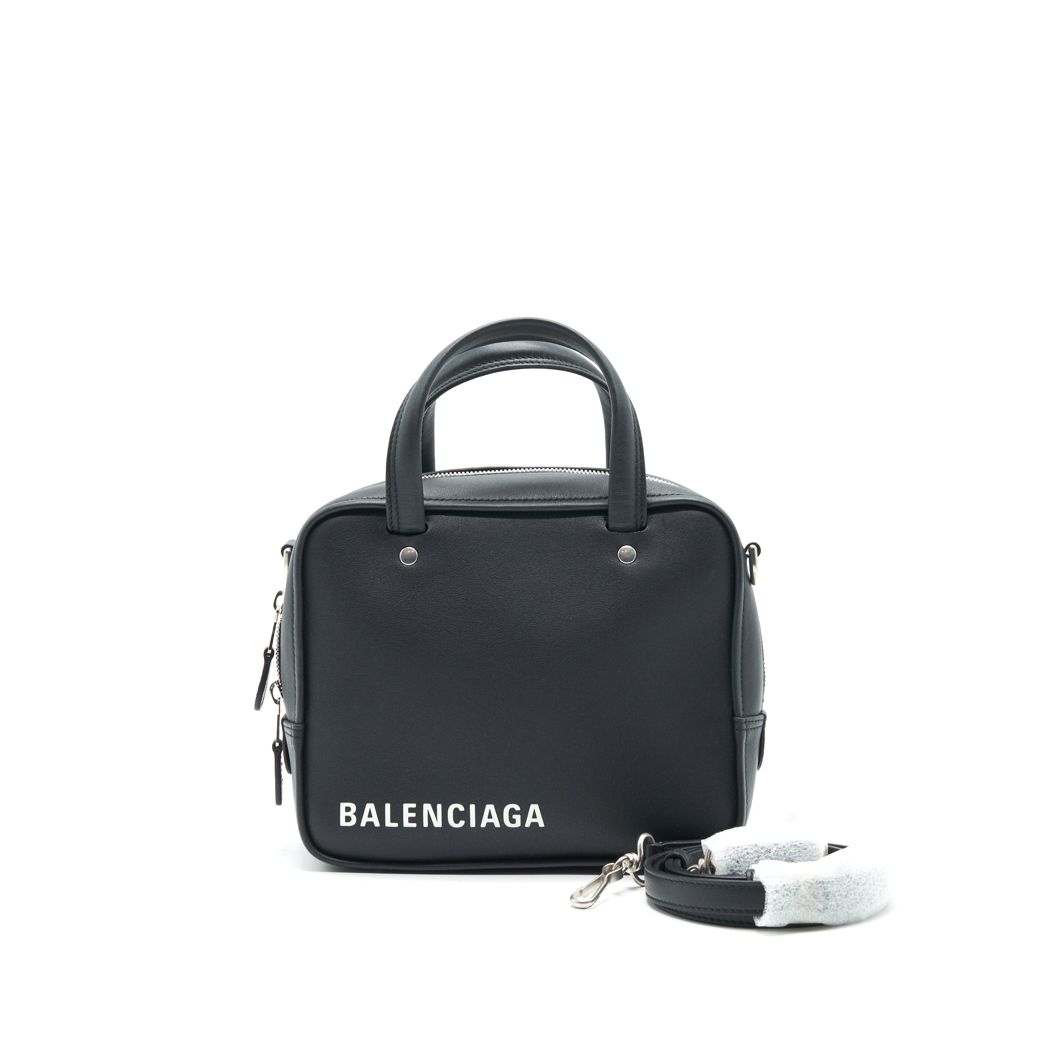 BALENCIAGA TRIANGLE SQUARE BAG XS