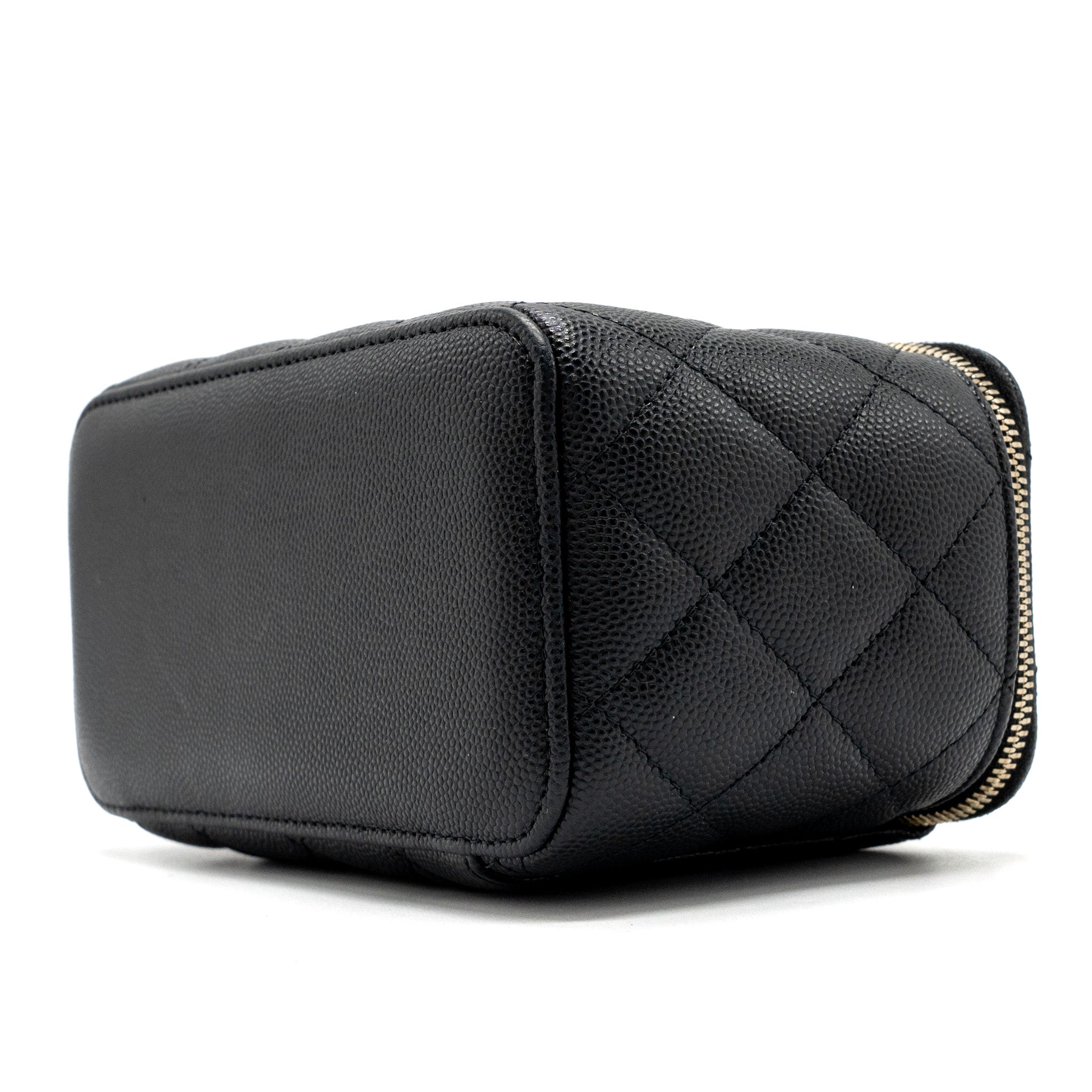 CHANEL LONG VANITY CASE CAVIAR BLACK LGHW