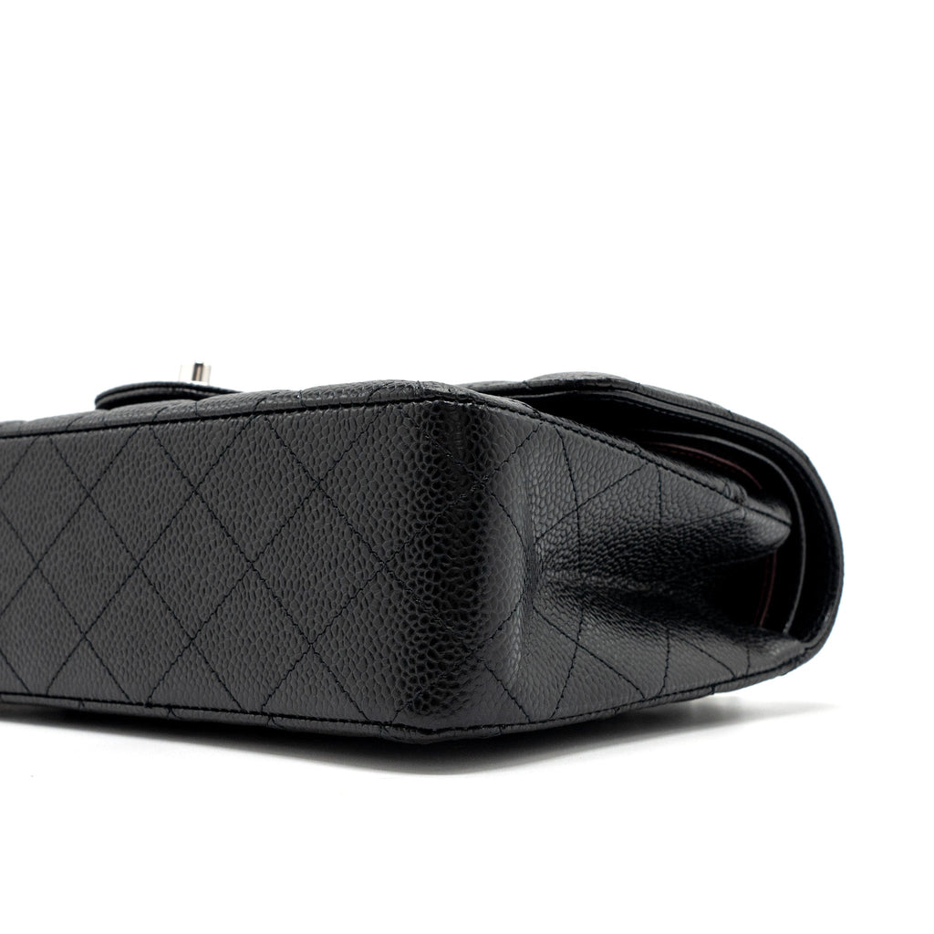 CHANEL MEDIUM CLASSIC DOUBLE FLAP BAG CAVIAR BLACK SHW (MICROCHIP)