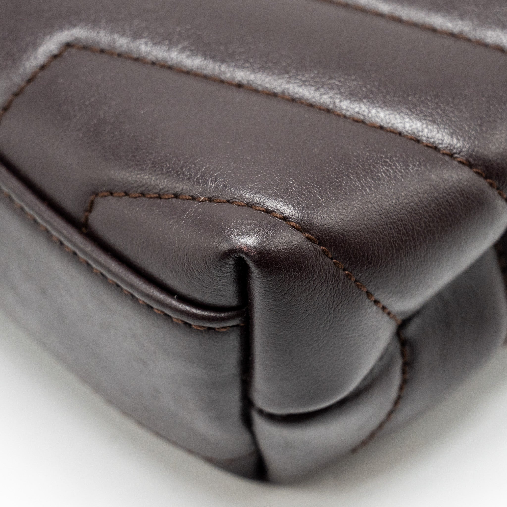 SAINT LAURENT/YSL LOULOU TOY STRAP BAG CALFSKIN BROWN SHW