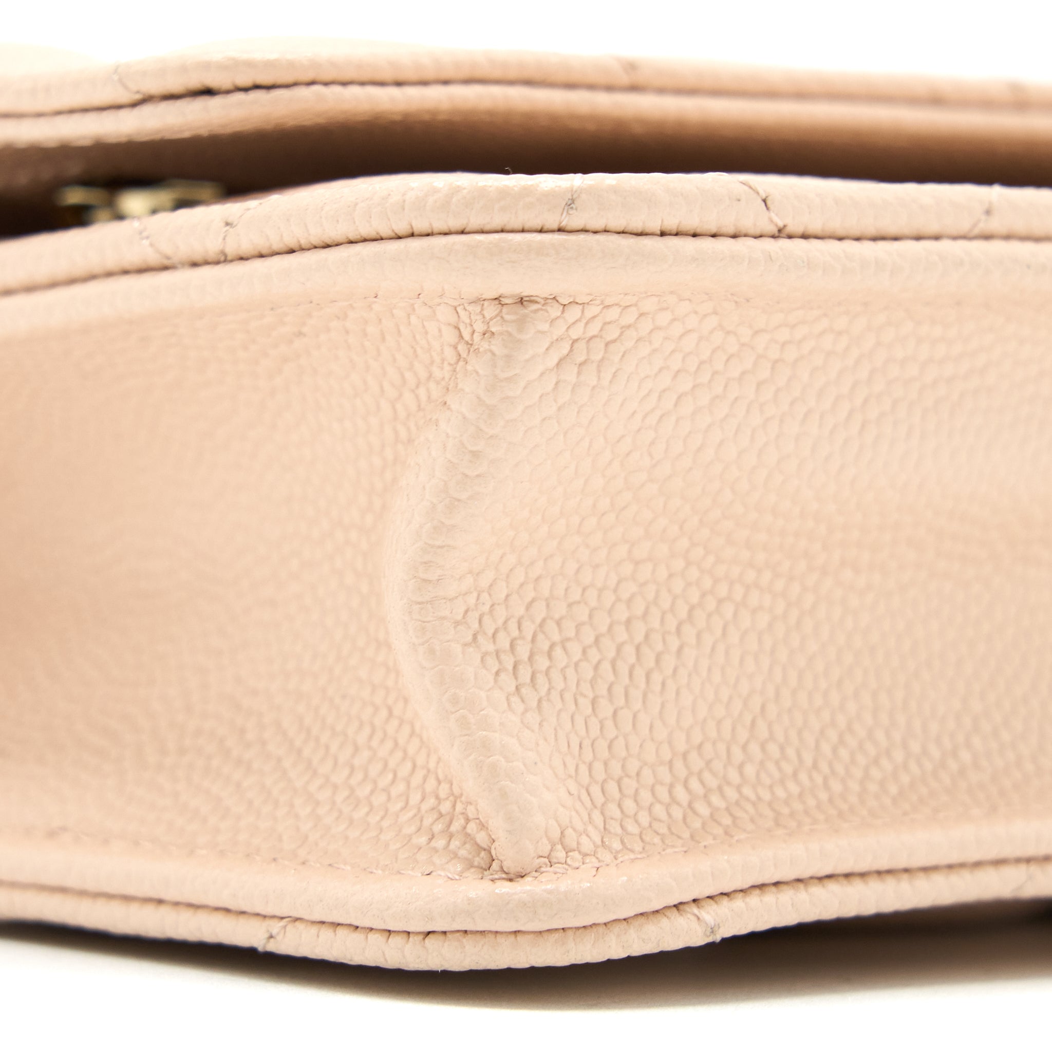 CHANEL CLASSIC WALLET ON CHAIN CAVIAR LIGHT PINK LGHW (MICROCHIP)