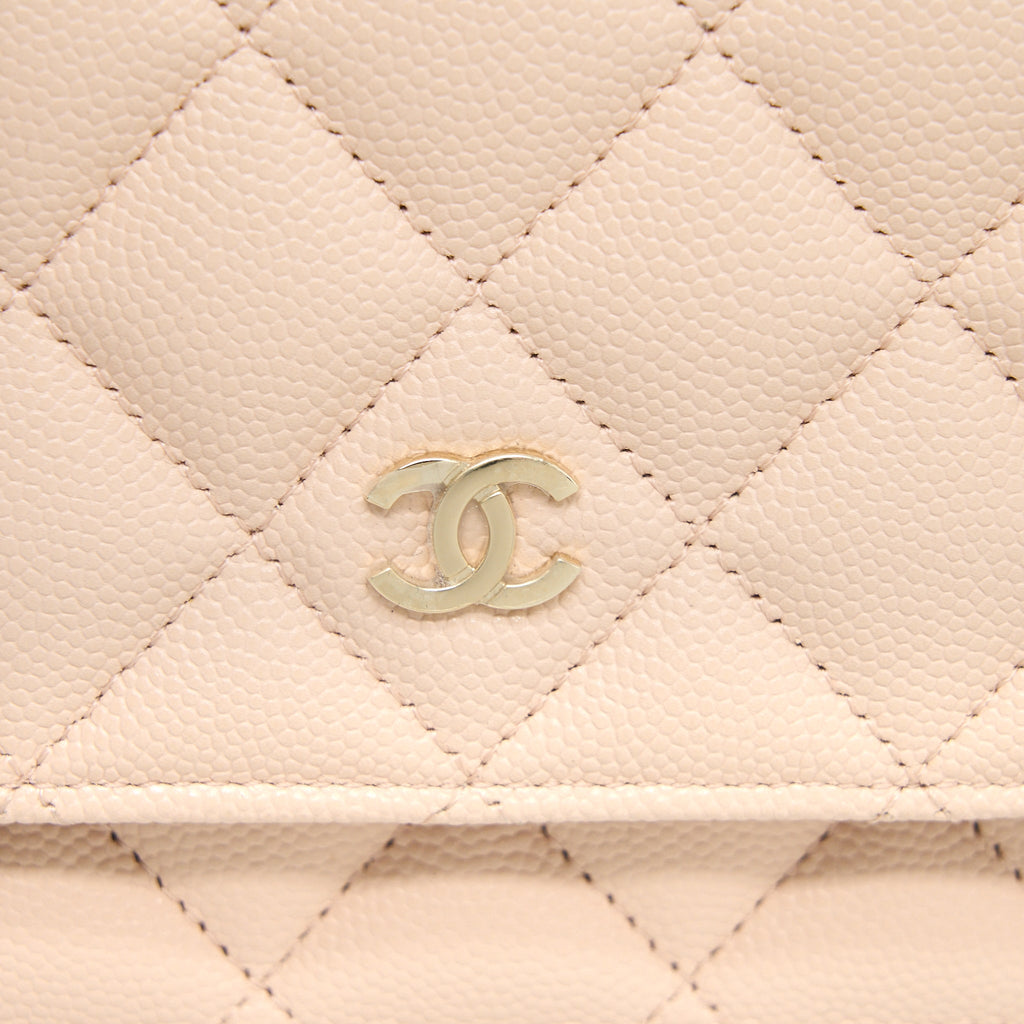 CHANEL CLASSIC WALLET ON CHAIN CAVIAR LIGHT PINK LGHW (MICROCHIP)