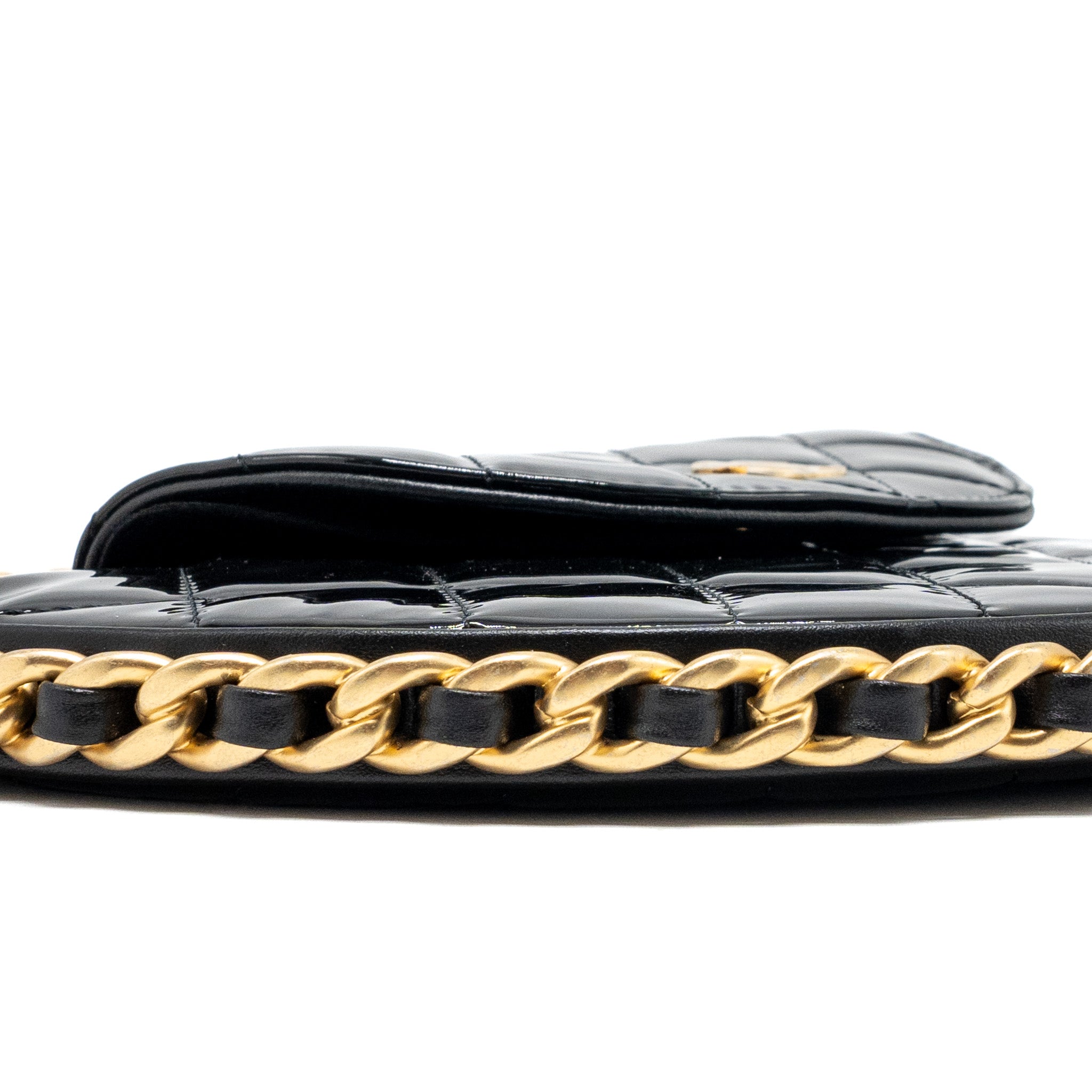CHANEL 23K HOOP BAG PATENT LEATHER BLACK GHW (MICROCHIP)